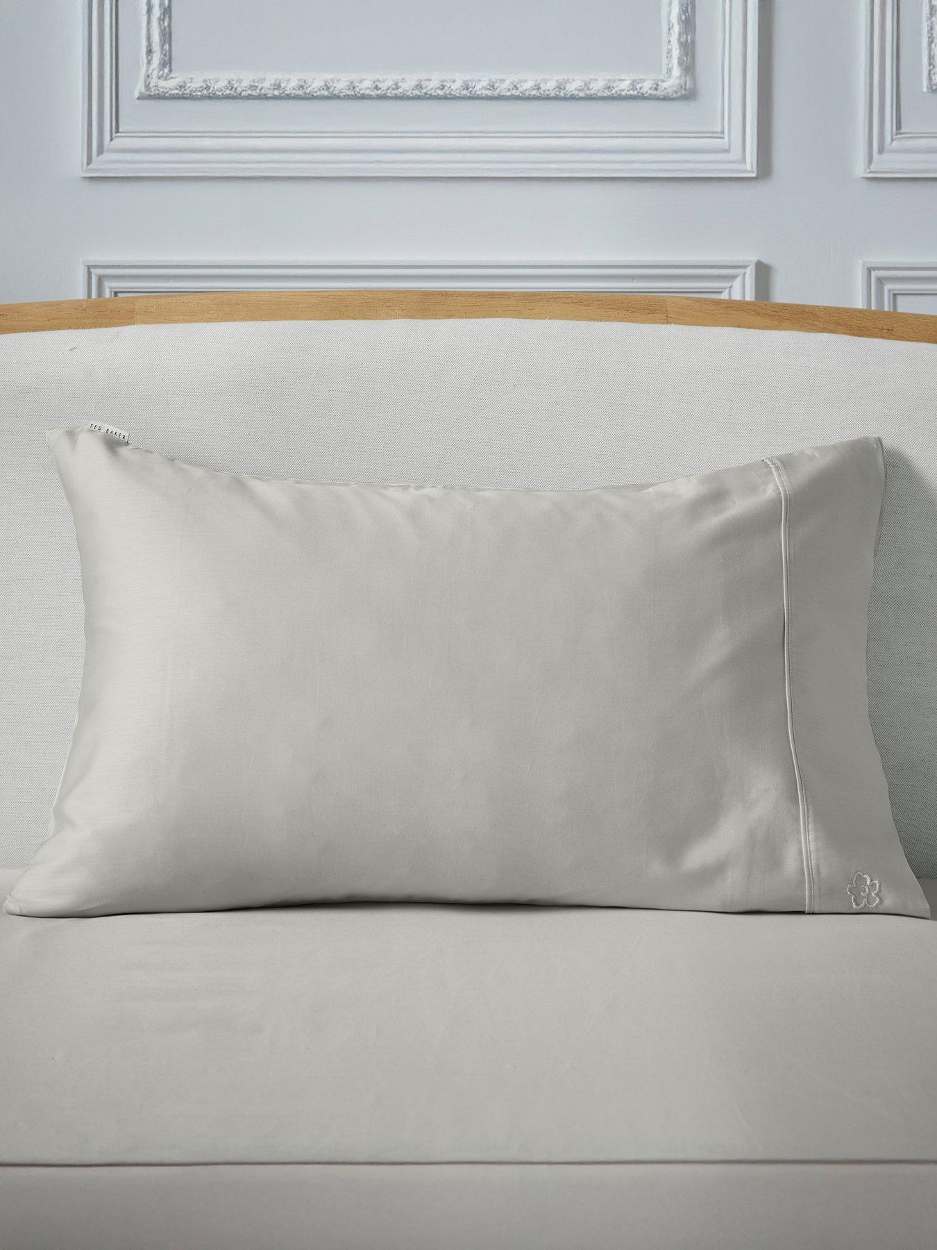 ted-baker-plain-dye-100-cotton-standard-pillow-case