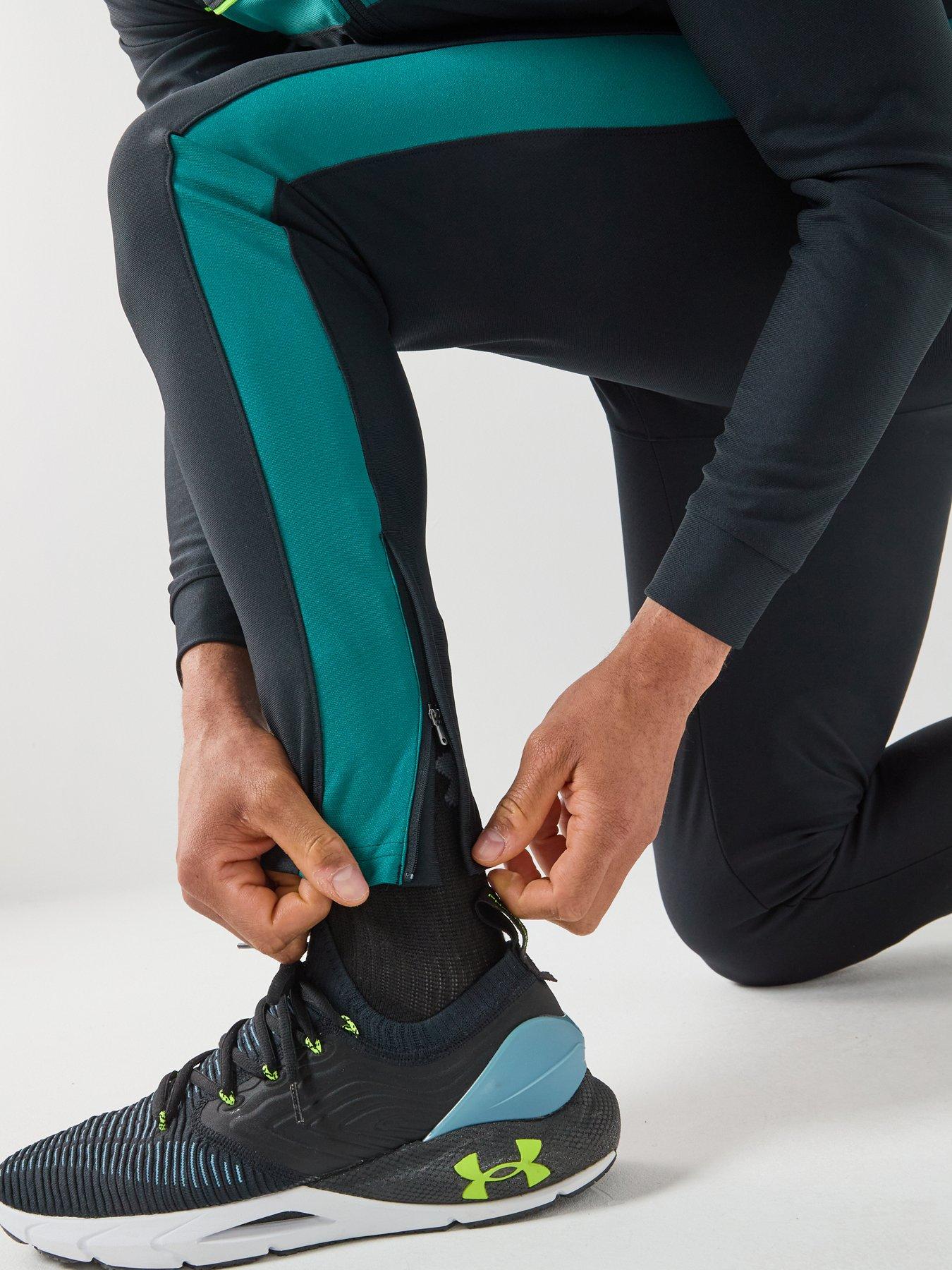 Image 6 of 6 of UNDER ARMOUR Mens Football Challenger Tracksuit - Black