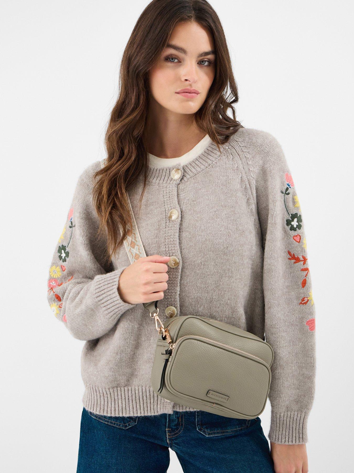Image 2 of 5 of Accessorize Double Zip Camera Bag - Green