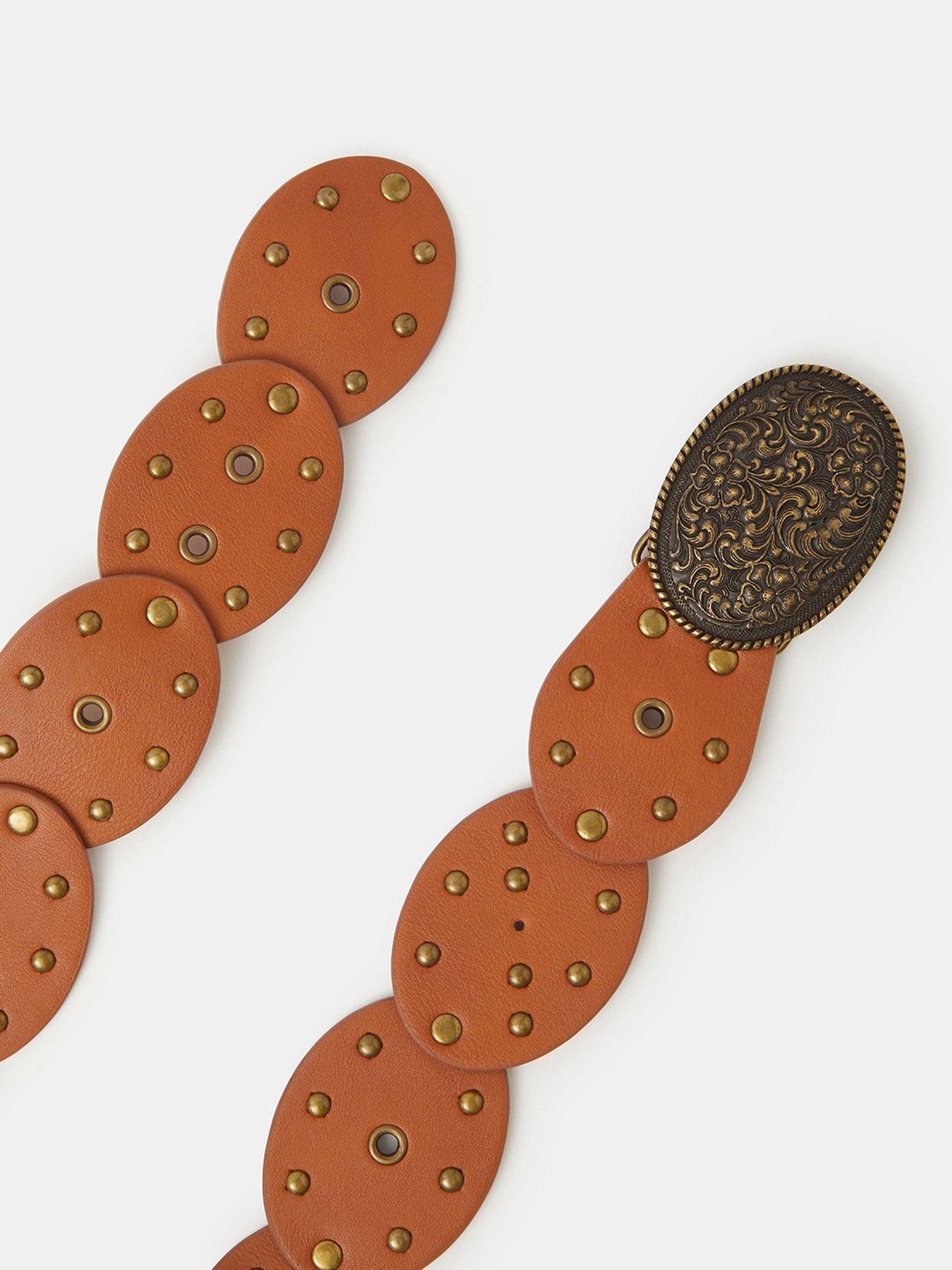 Image 3 of 3 of Accessorize Western Buckle Oval Disc Belt - Brown