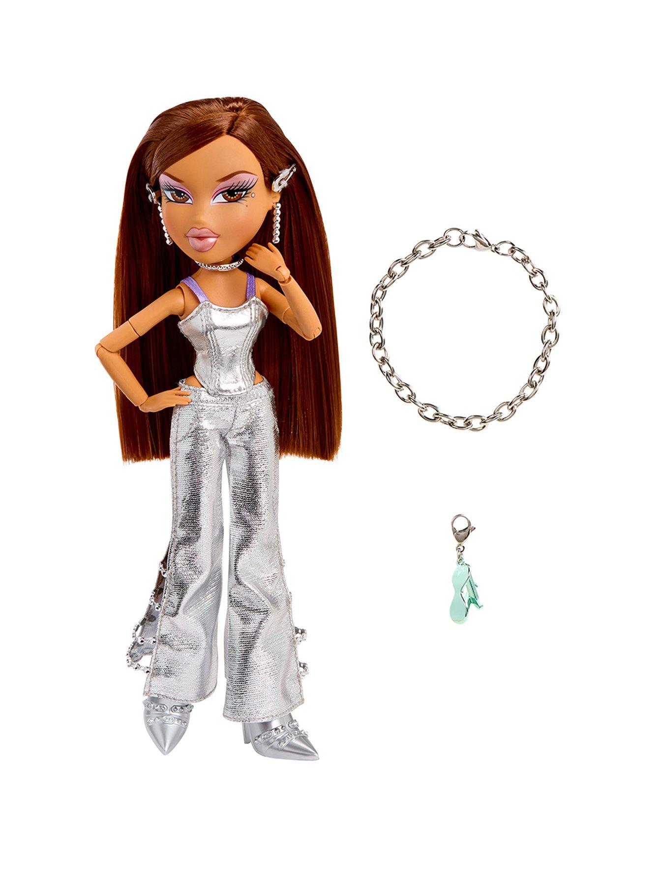 bratz-charmz-doll-yasmin