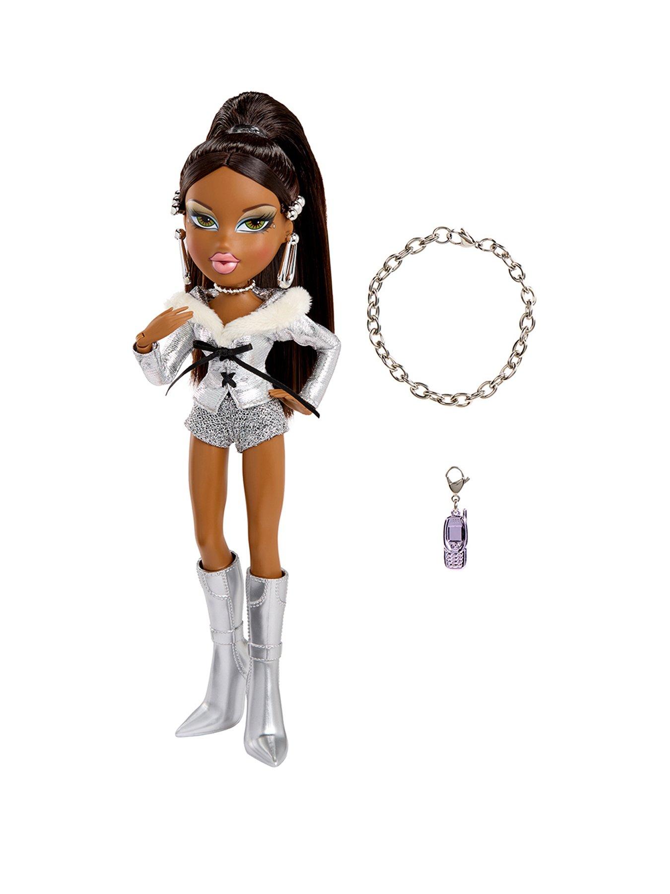 Bratz Charmz Doll - Sasha