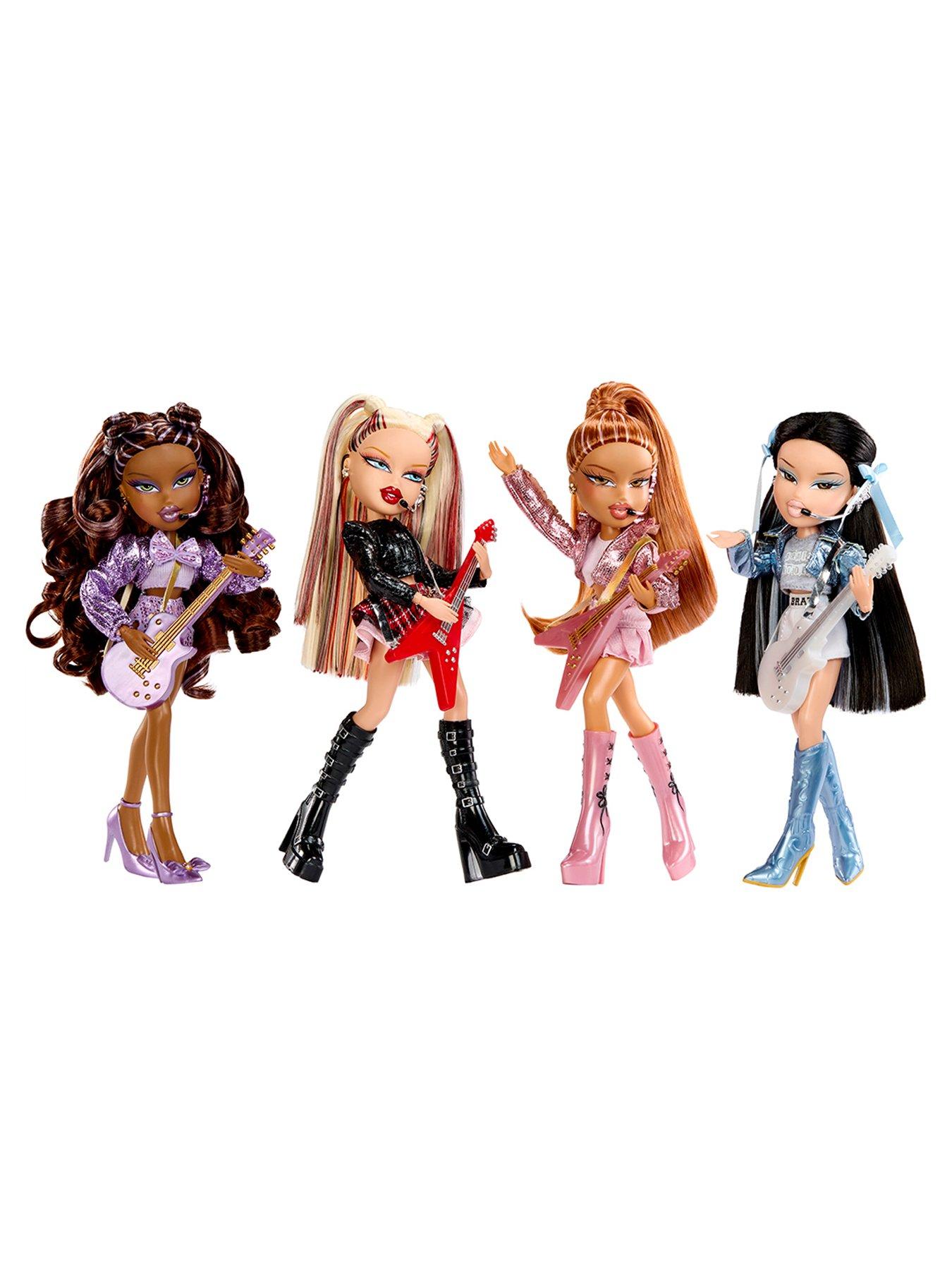 Image 6 of 7 of Bratz Pop Starz Doll - Yasmin