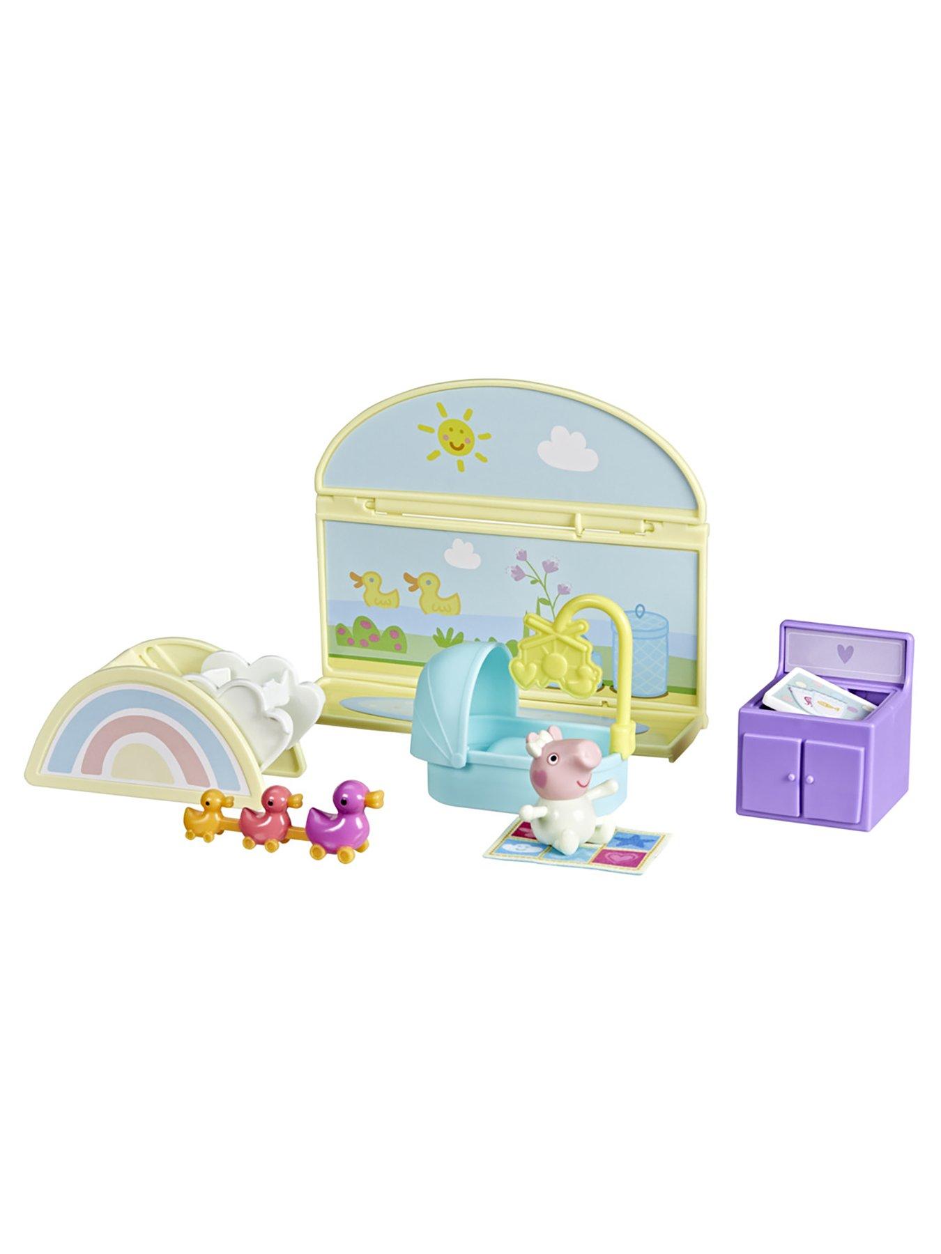 Image 2 of 6 of Peppa Pig EVIES NURSERY SET