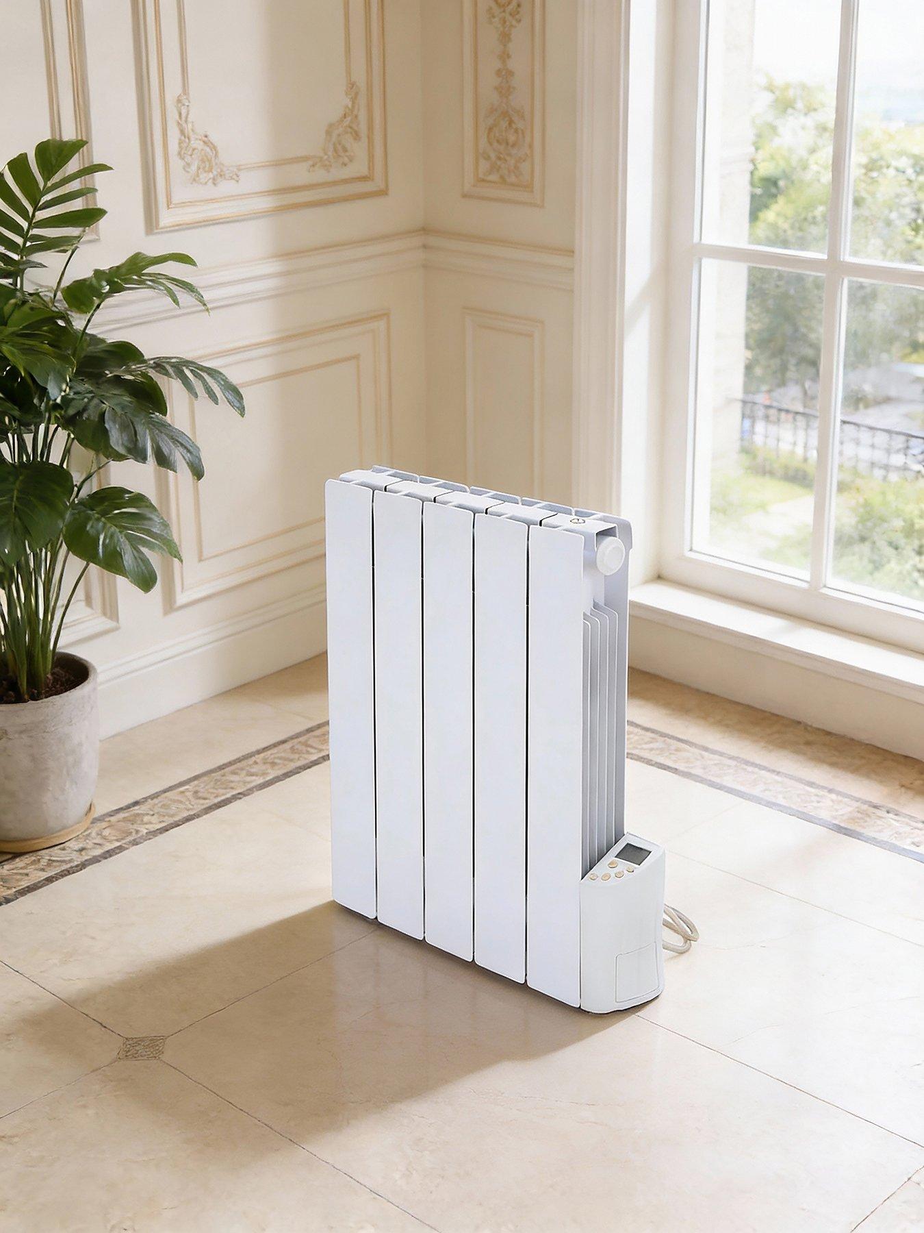 Living and Home 5 Fins 900w Electric Oil Filled Radiator Space Heater