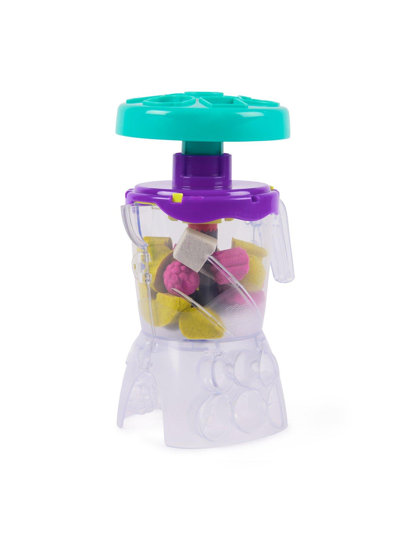 Image 3 of 6 of Kinetic Sand Smoothie Mixer