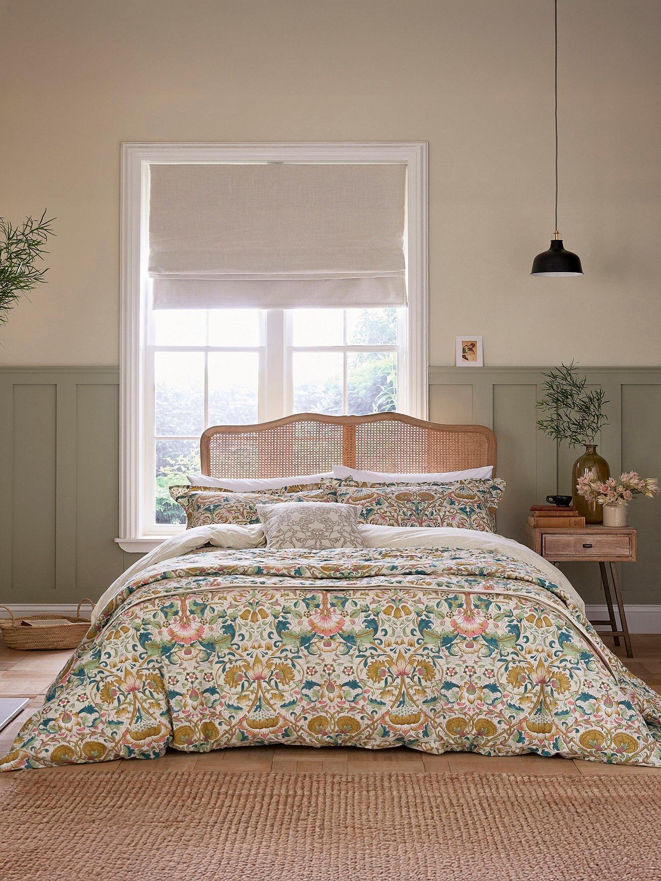 Image 1 of 4 of Morris & Co Lodden Cover Set Primrose