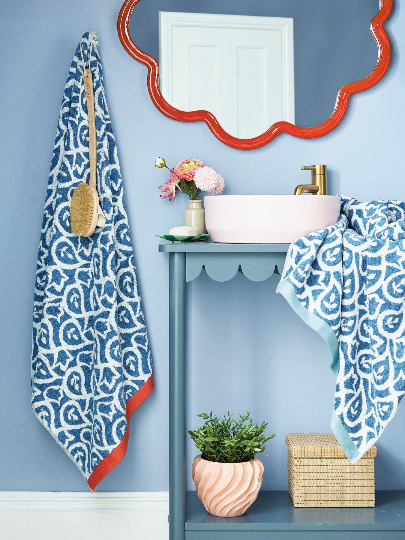Image 1 of 2 of Land & Shore Corie Towel Collection