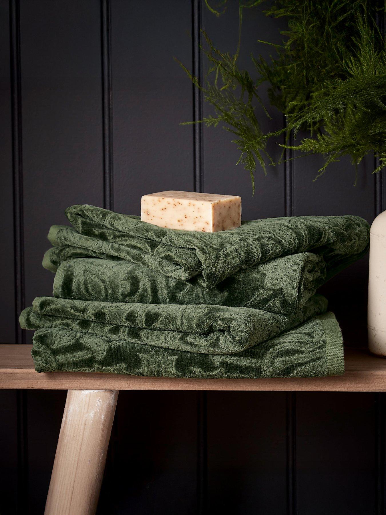 Morris & Co St James Towel Collection Red