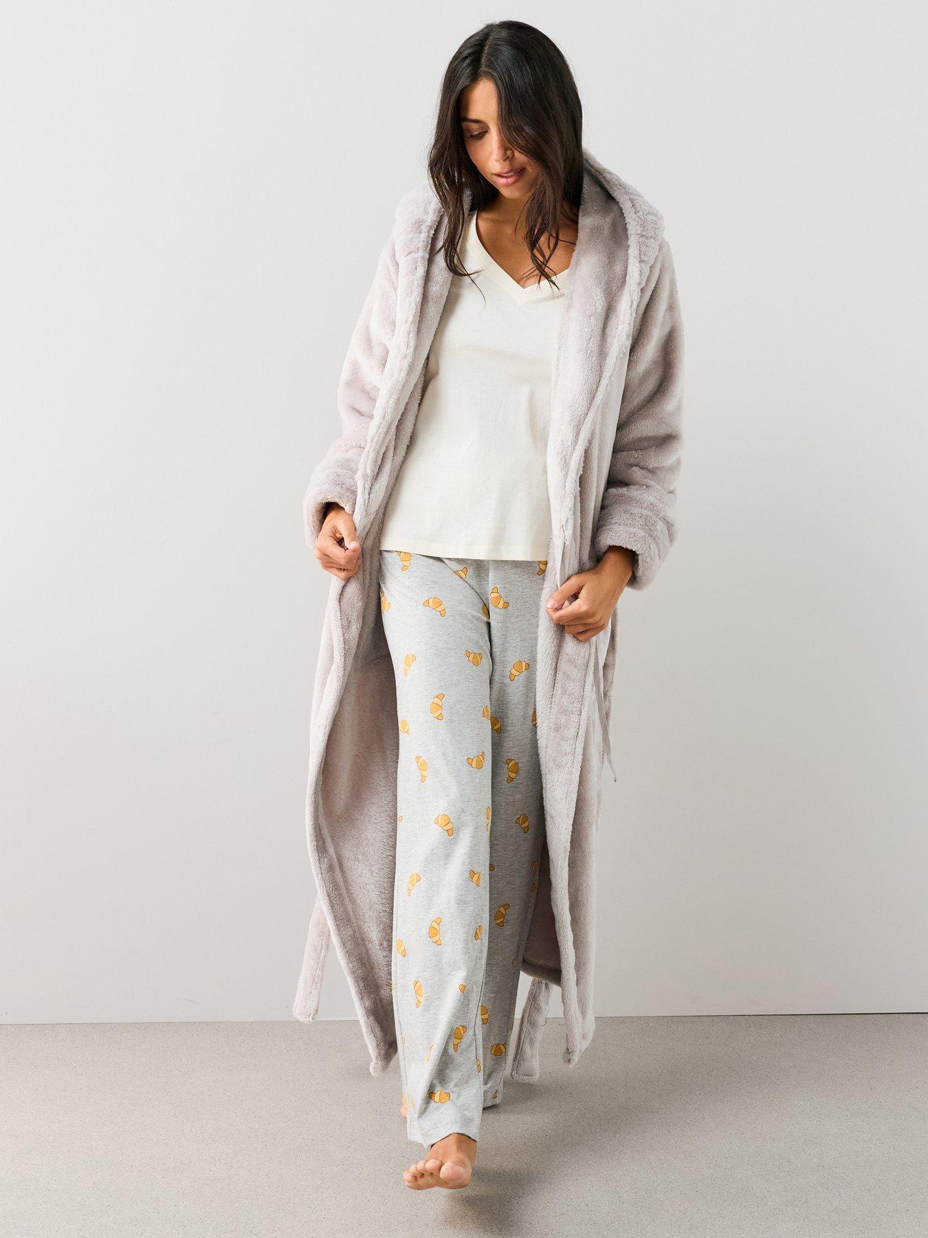 Image 4 of 7 of The Very Collection Cotton Rich Croissant Print Pyjama Set - Cream/Grey