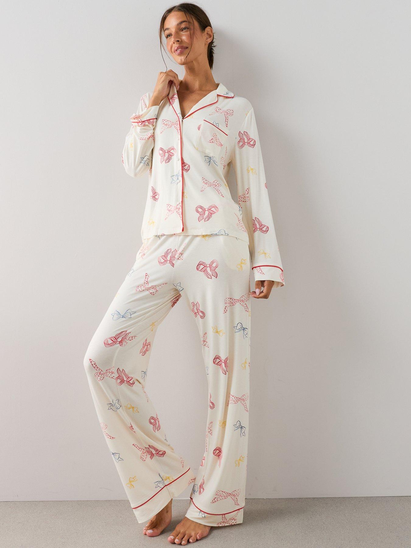 Image 3 of 7 of The Very Collection Jersey Revere Bow Print Pyjama Set - Cream