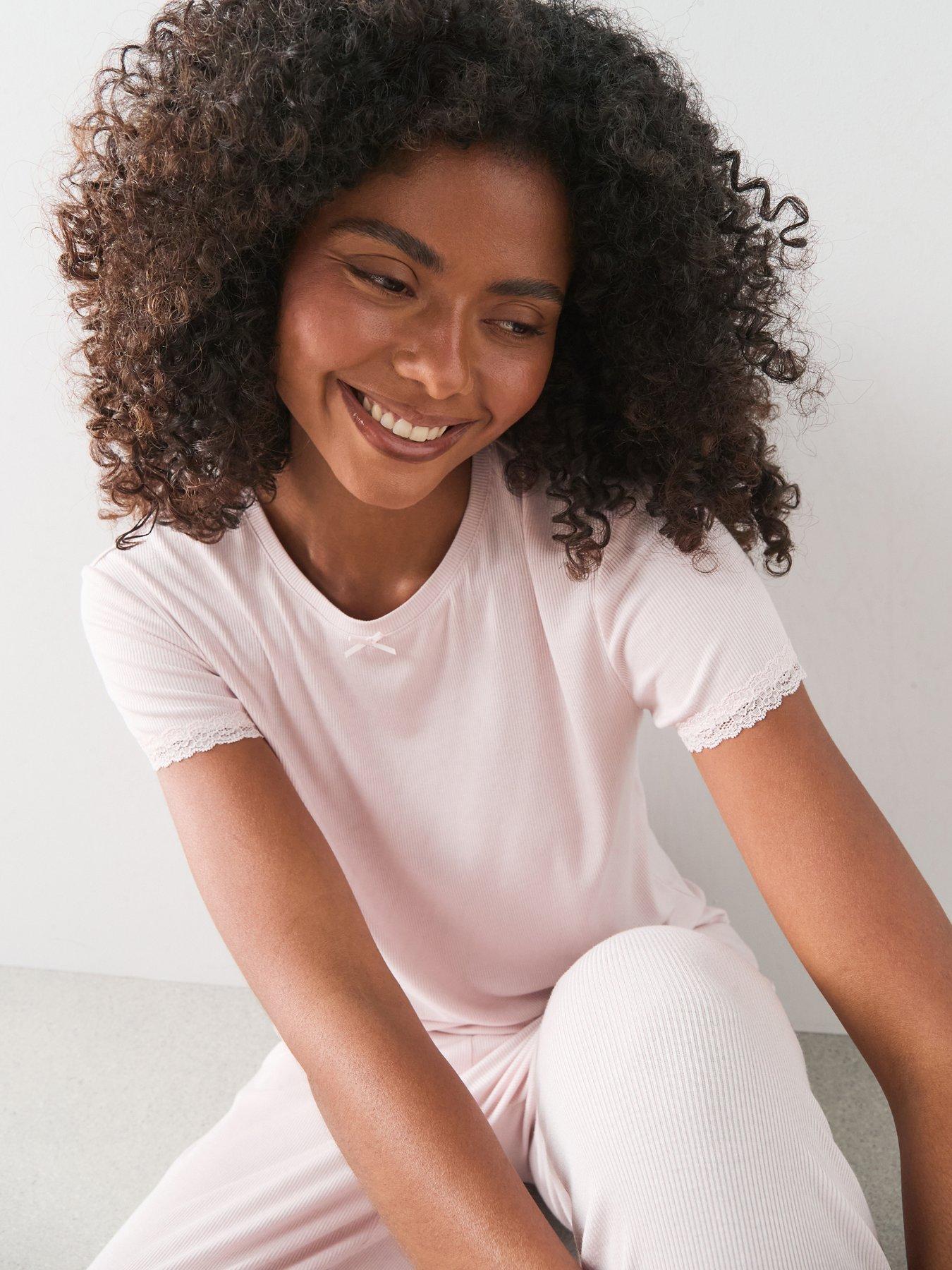 Image 5 of 7 of The Very Collection Lace Trim Pyjama Set - Pink