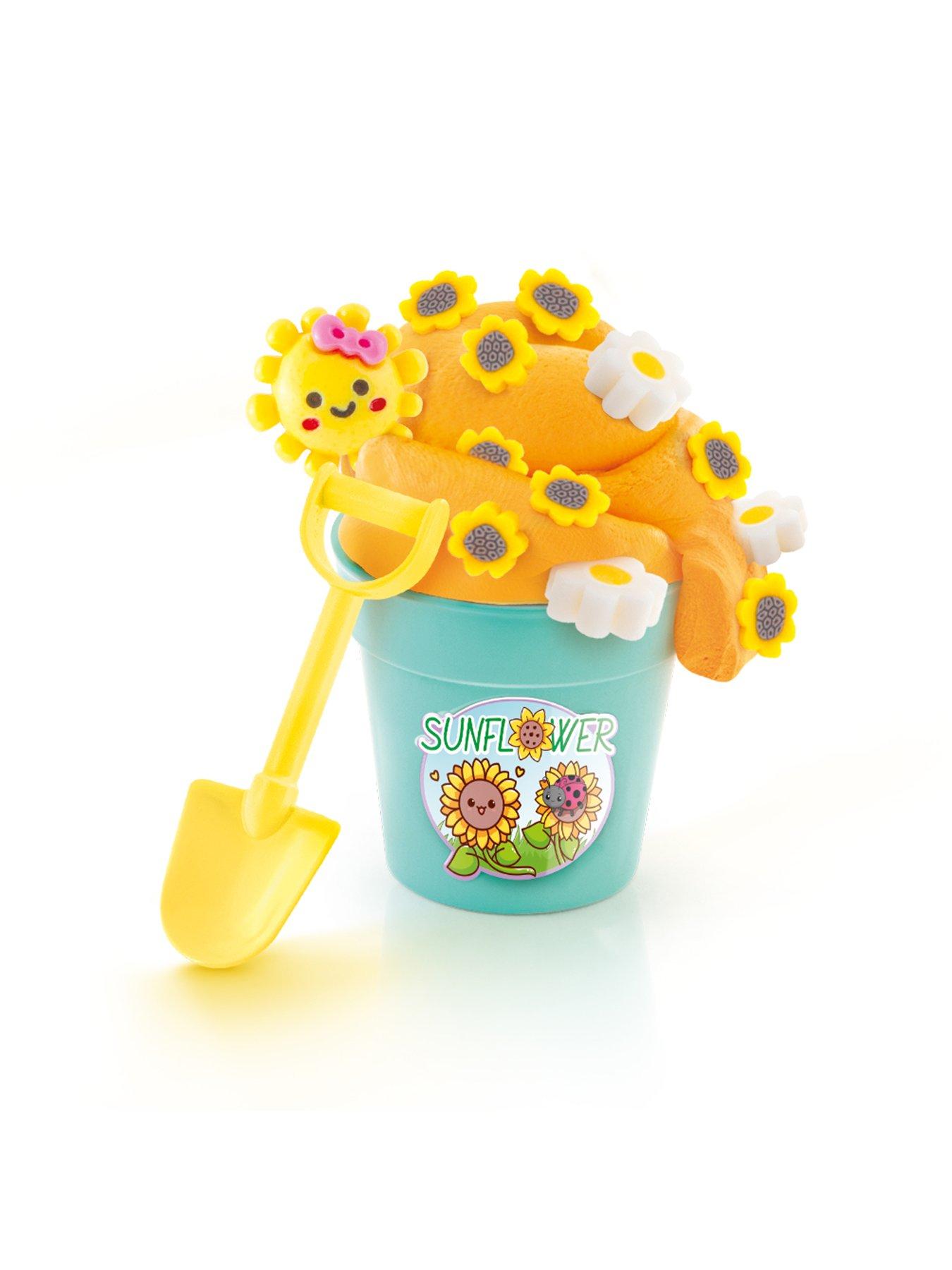 Image 4 of 6 of So Slime Mini Garden