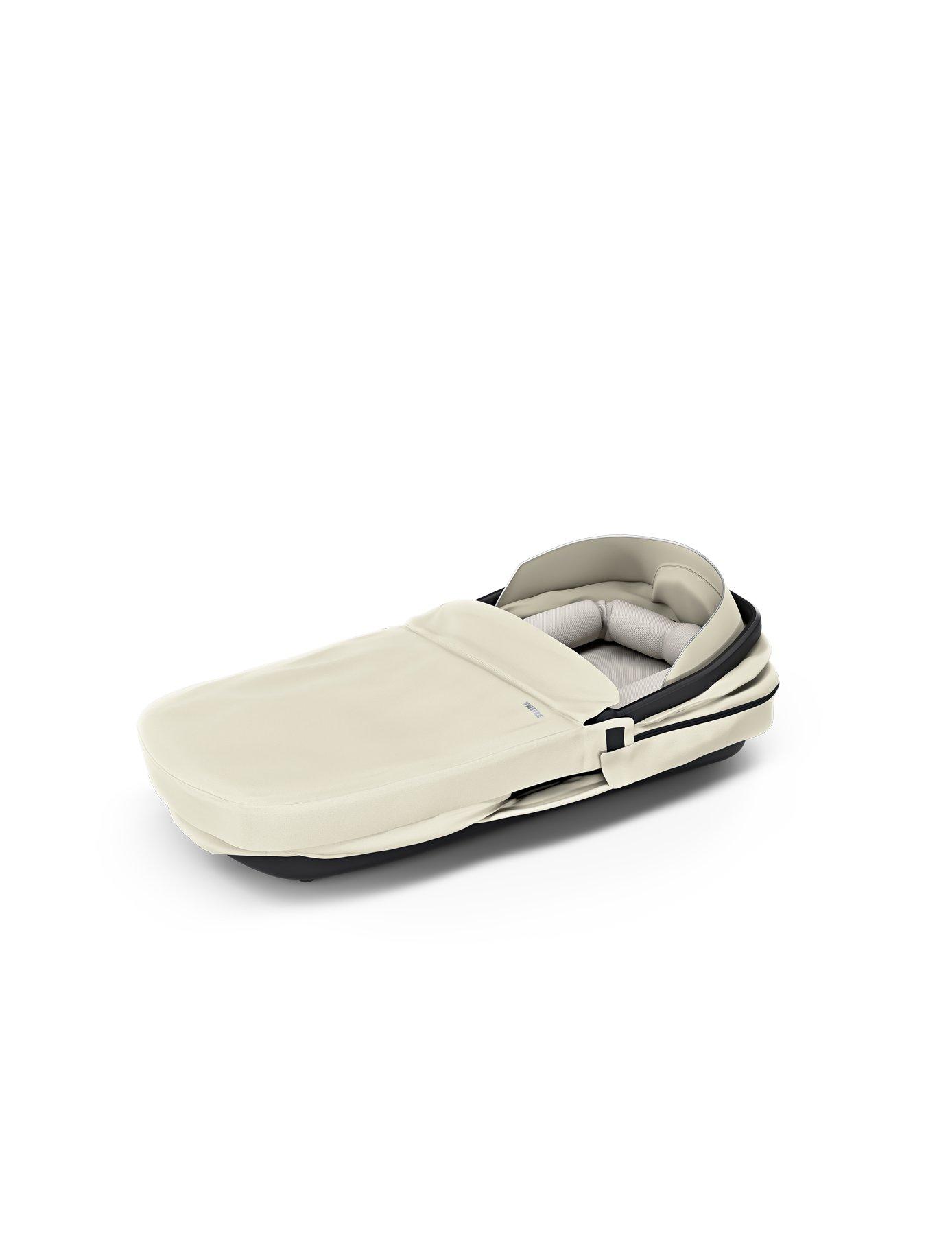 Image 4 of 6 of THULE Bassinet -&nbsp;Soft beige