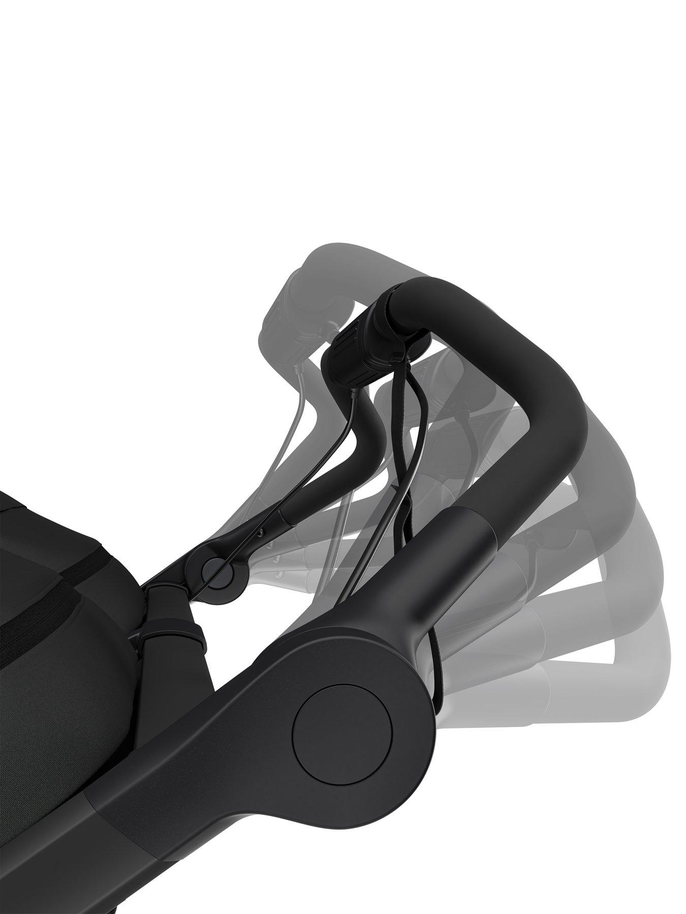 Image 4 of 7 of THULE Urban Glide 3 double black magnetic buckle