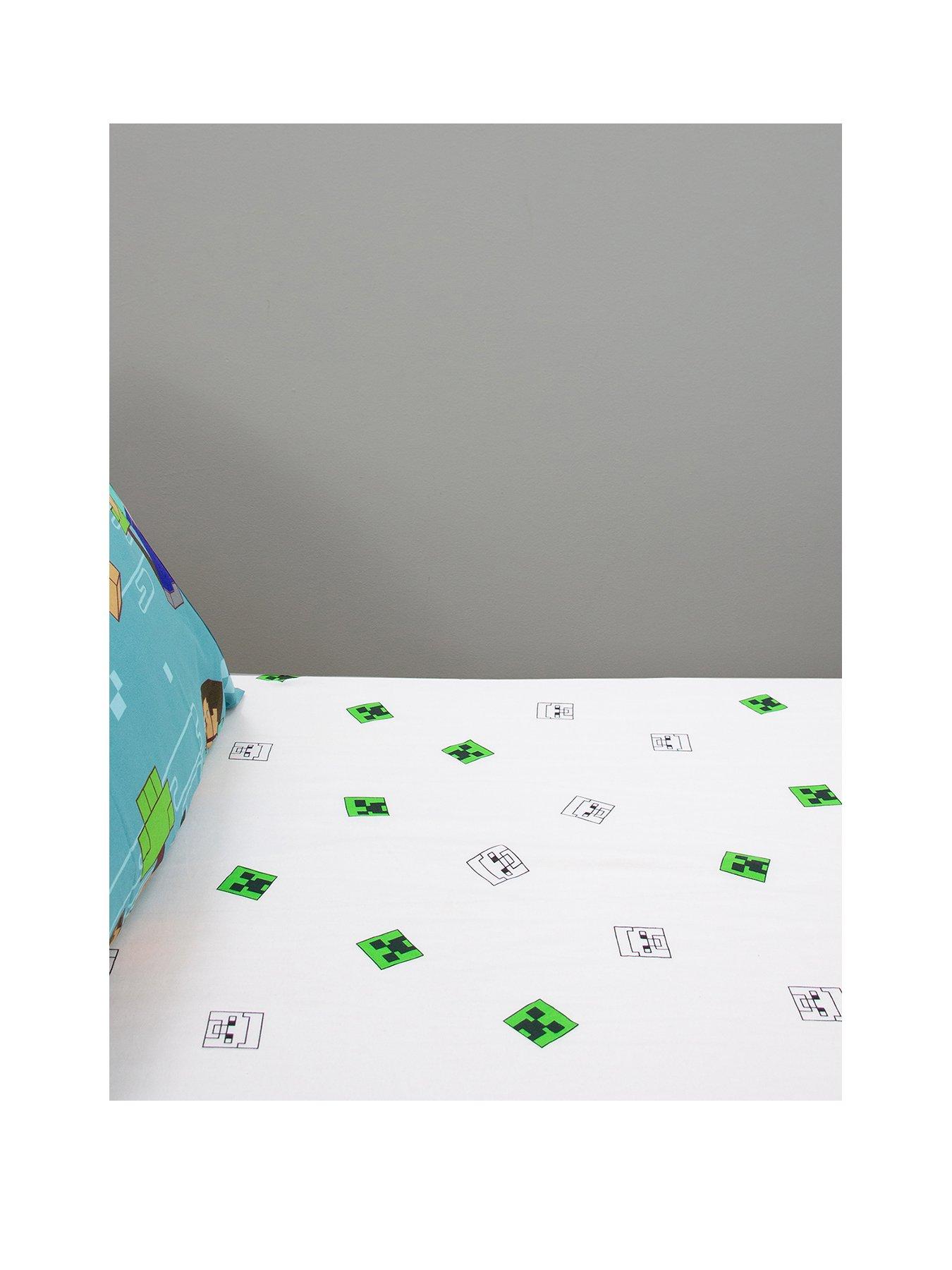 Image 2 of 7 of Minecraft Minecraft Grids Fitted Sheet