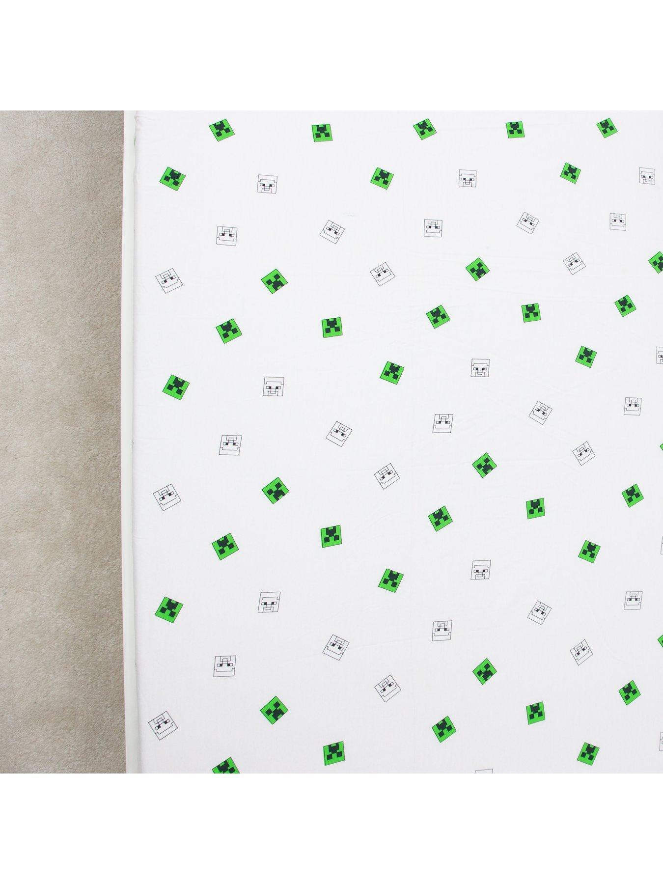 Image 4 of 7 of Minecraft Minecraft Grids Fitted Sheet