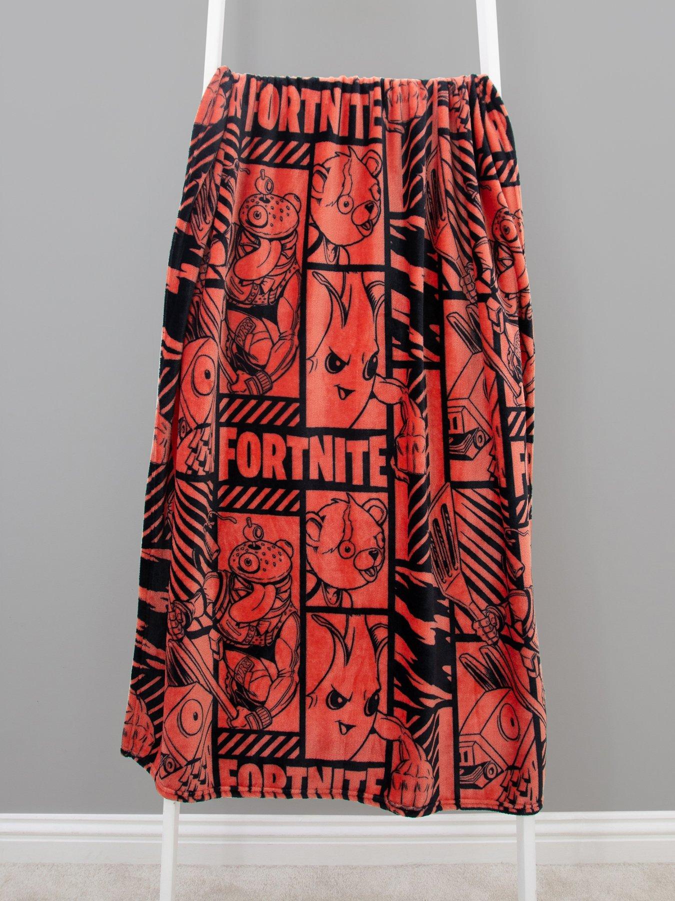 Image 1 of 5 of Fortnite Clutch Rotary Fleece Blanket