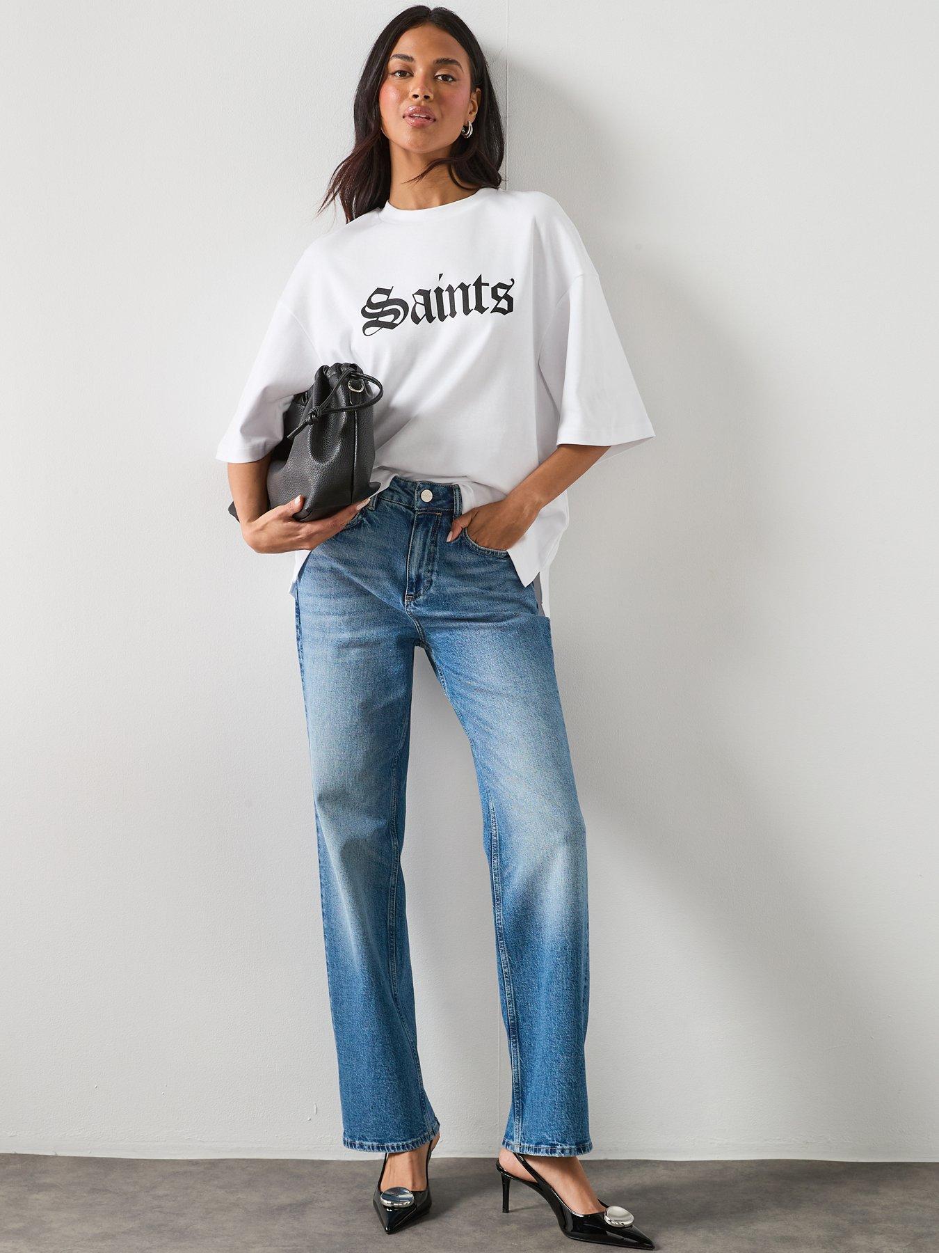Image 3 of 6 of AllSaints Saint Amelie Oversized T-Shirt - White