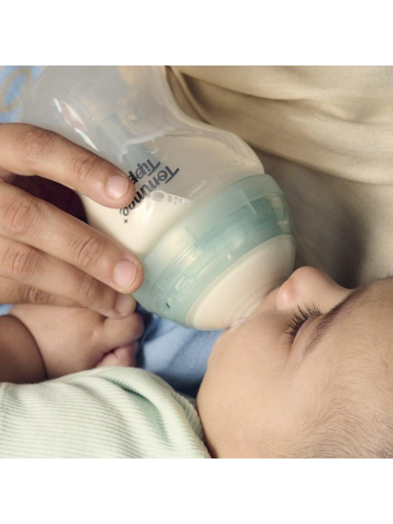 Image 2 of 6 of Tommee Tippee Advanced Anti- Colic 3 x 150ml Feeding Bottles