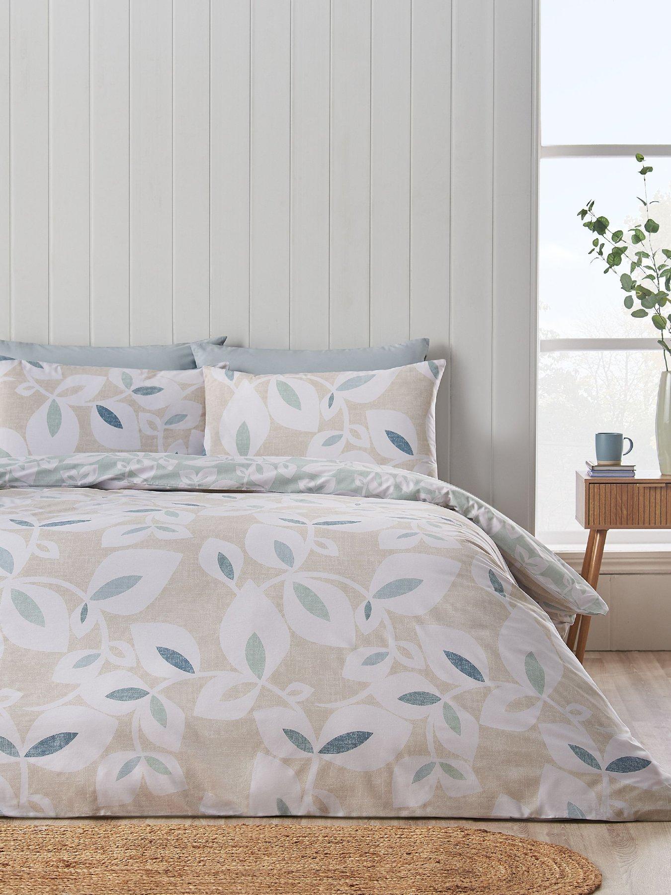 Catherine Lansfield Inga Leaf Duvet Set Natural