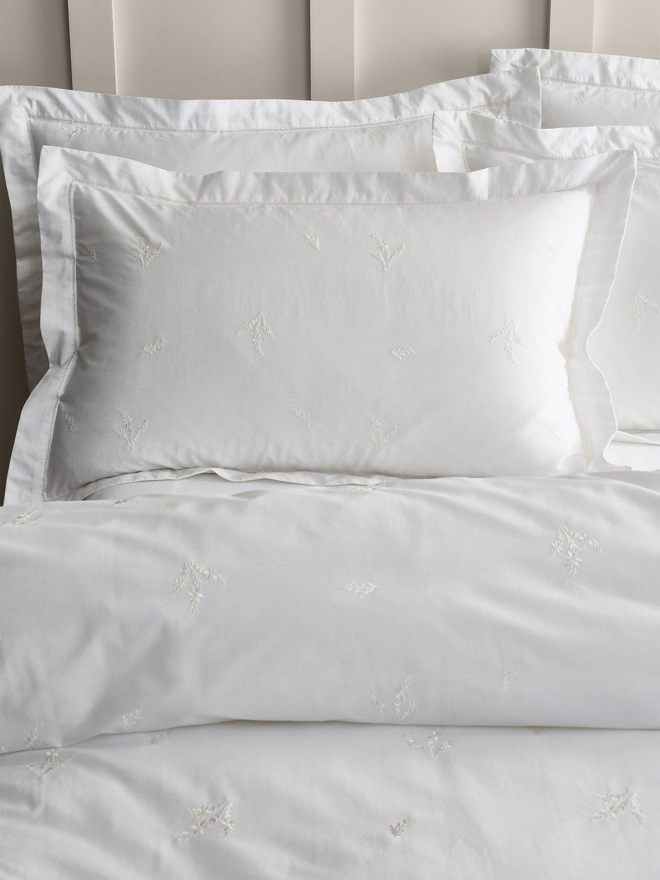 Bianca Lottie 100% Cotton Embroidery Oxford Pillowcase