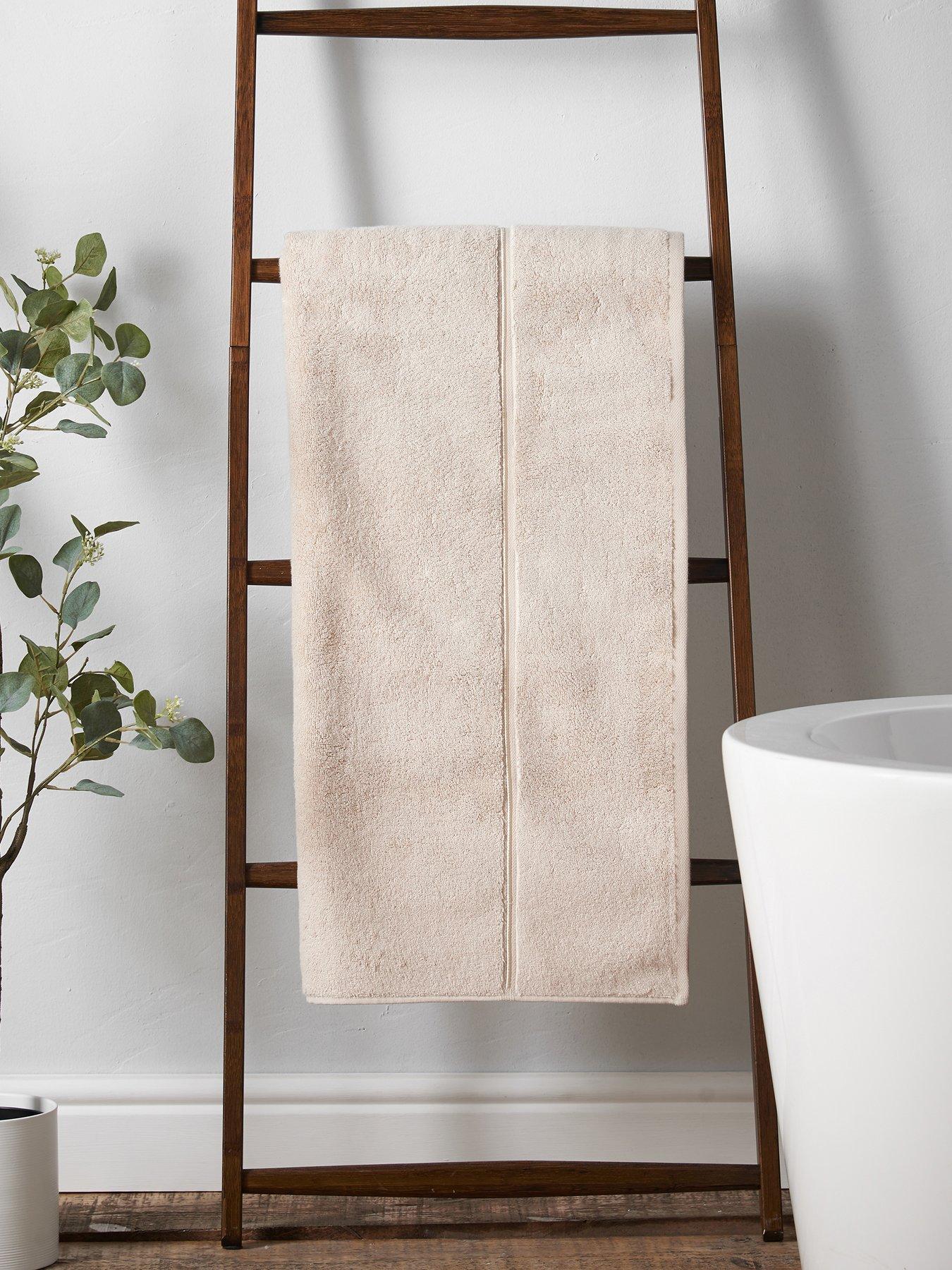 bianca-zero-twist-satin-stitch-cotton-towel-collection