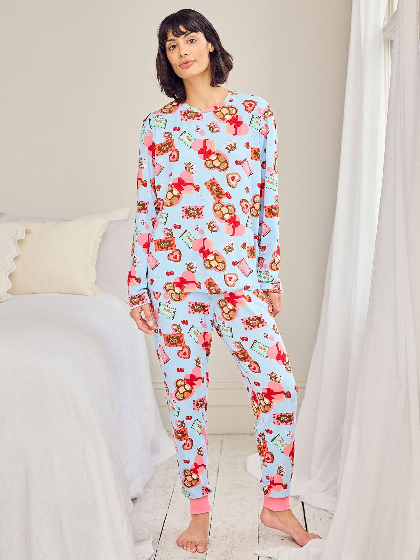 CHELSEA PEERS Chocolate Box Print Long Pyjama Set - Blue