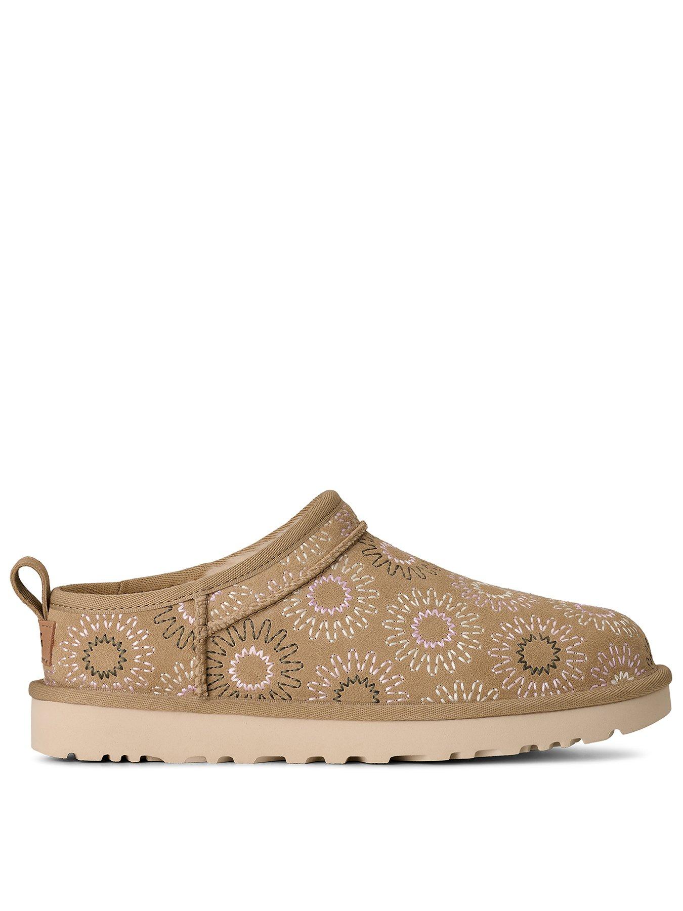 UGG Classic Micro Sun Stitch