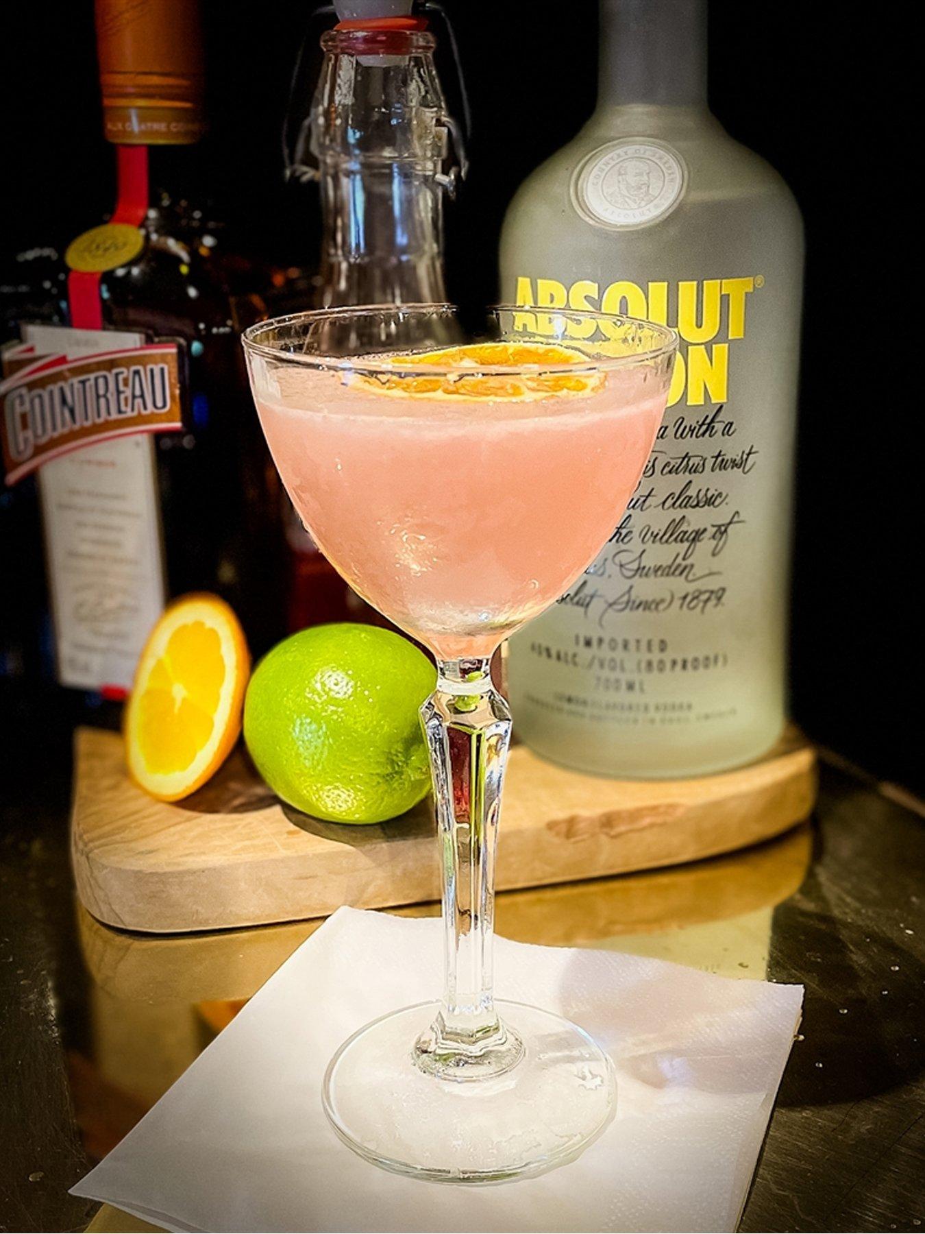 Image 3 of 3 of Activity Superstore Cambridge Speakeasy Cocktail Coaching Experience