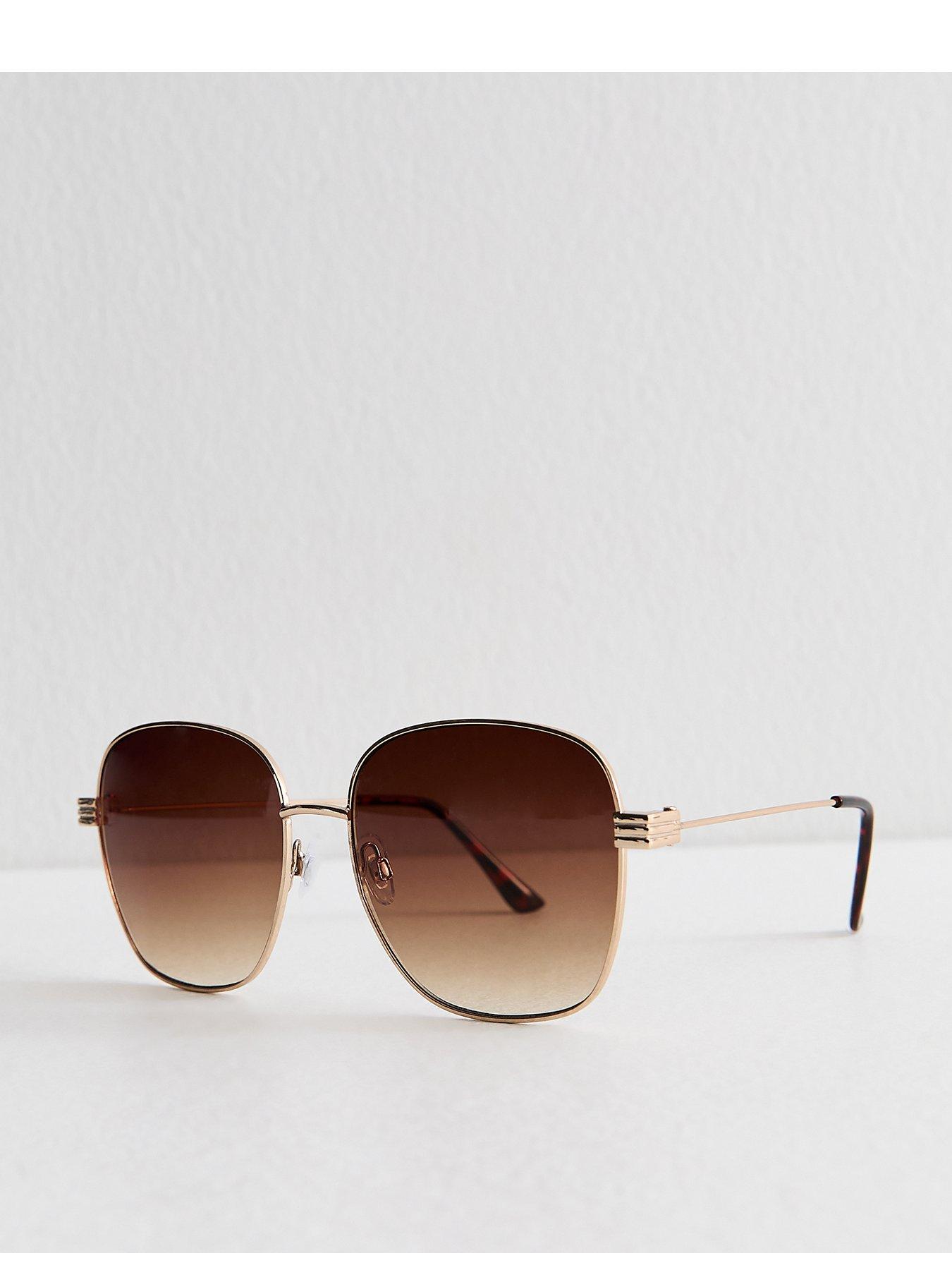 Image 1 of 4 of New Look Brown Oversized Round Sunglasses - Gold