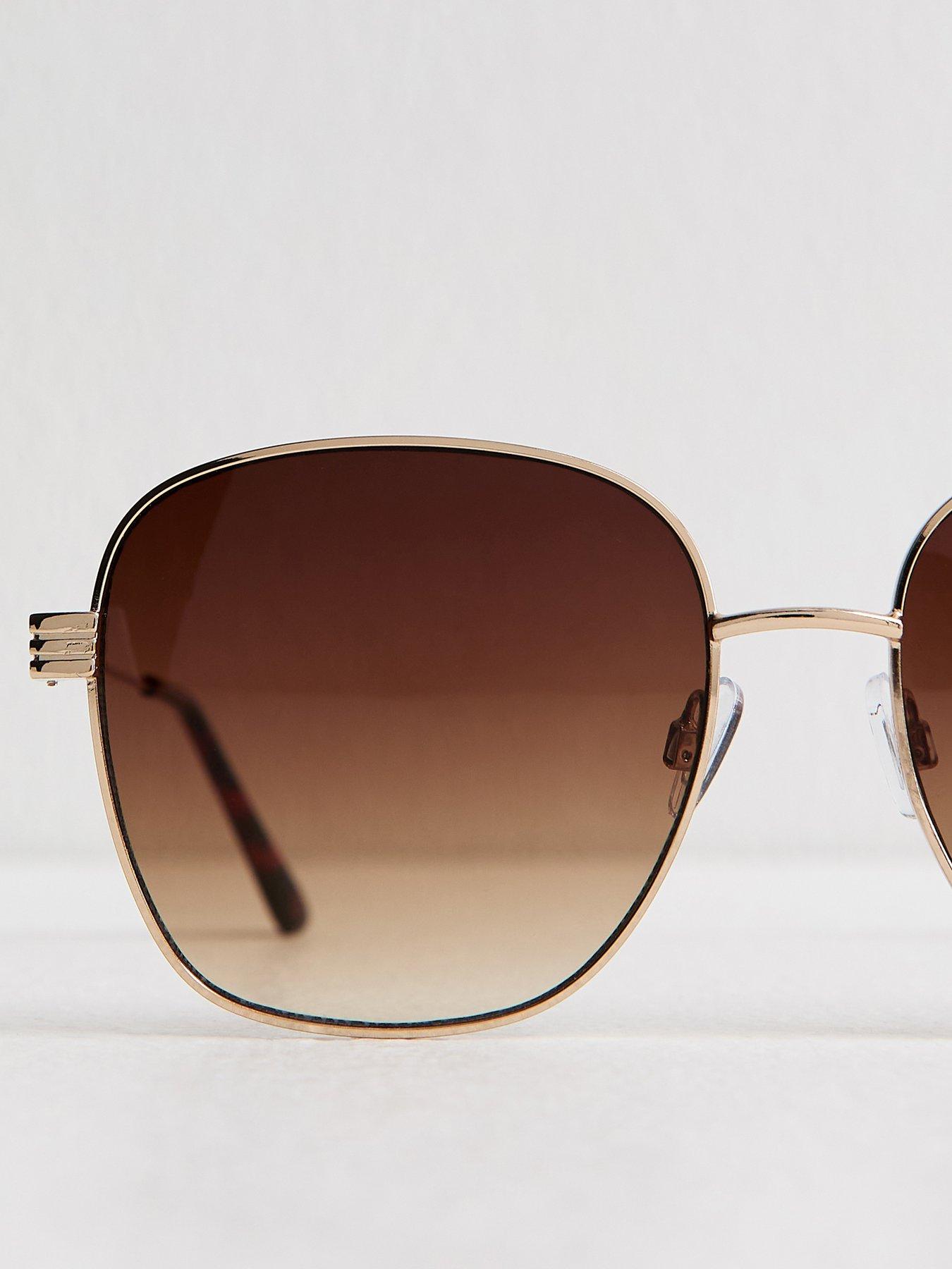 Image 4 of 4 of New Look Brown Oversized Round Sunglasses - Gold