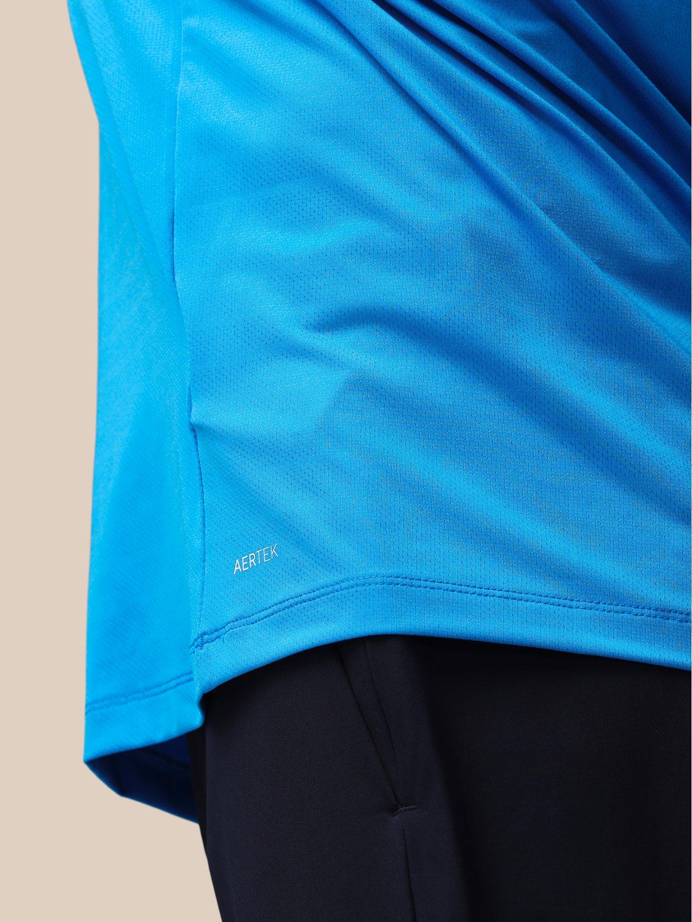 Image 6 of 7 of Castore Mens Striped Polo- Ibiza - Blue