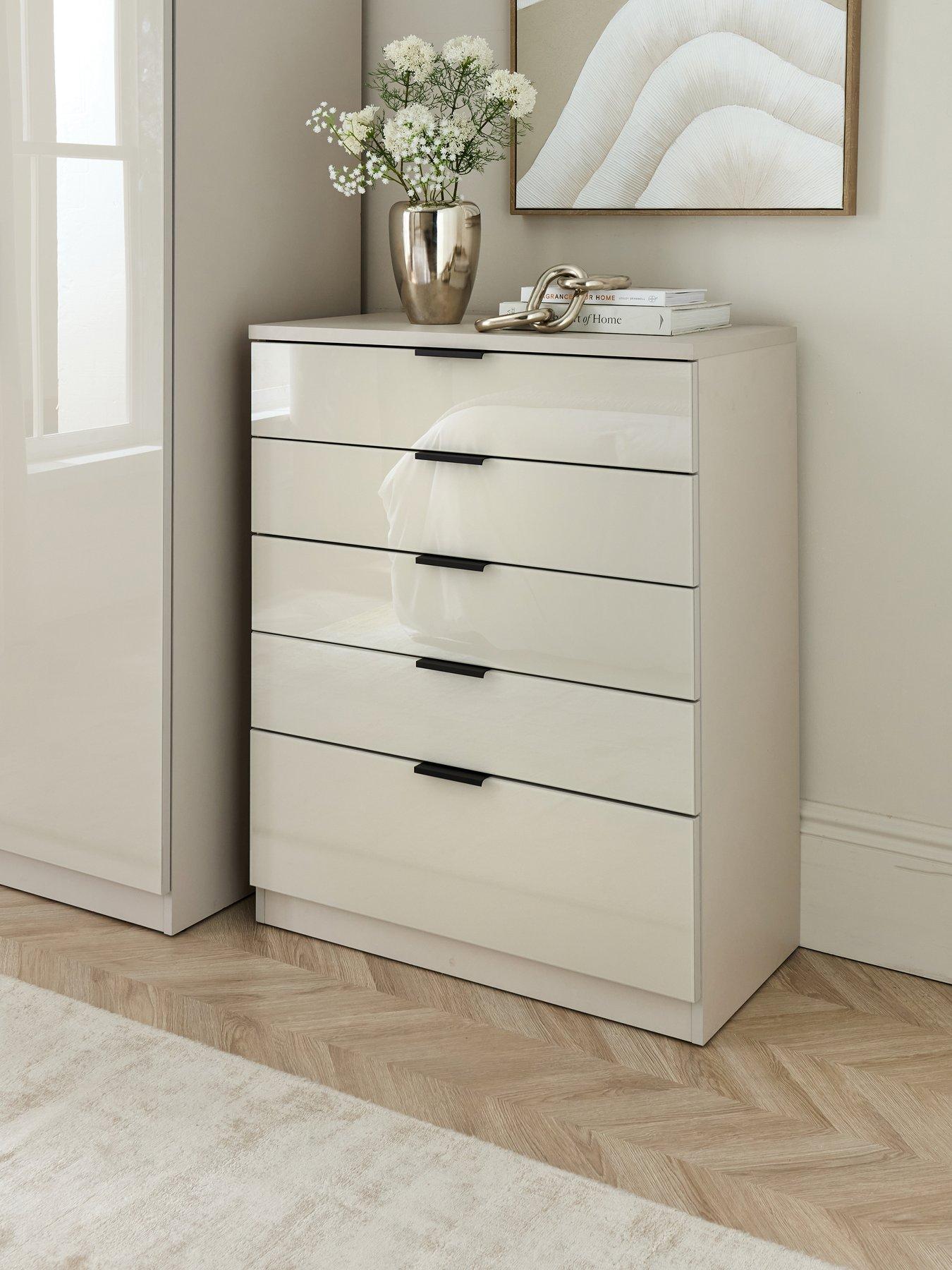 The Very Collection Palma Glass 5 Drawer Chest - Oatmeal