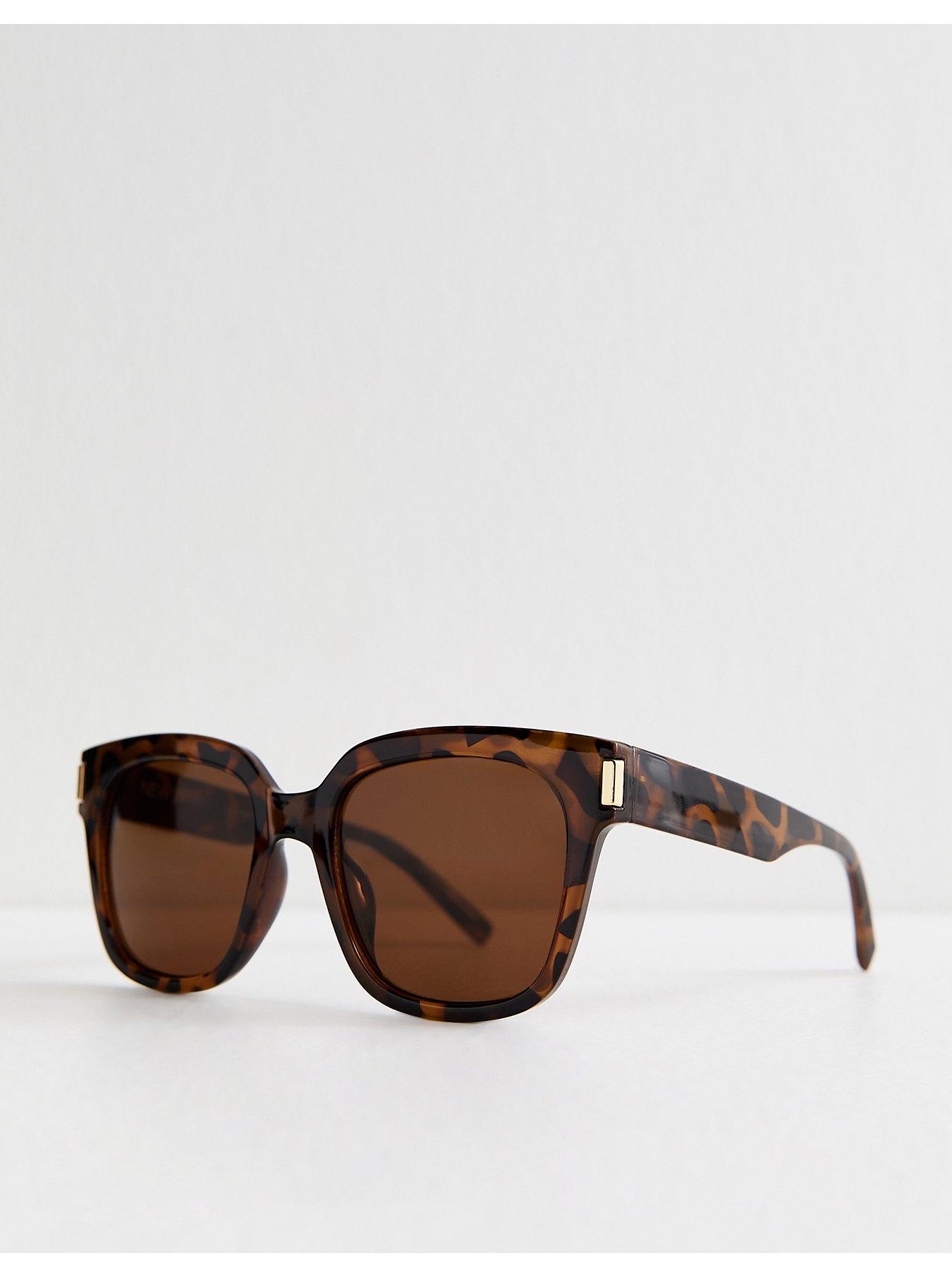 Image 1 of 4 of New Look Tortoise Effect D Frame Sunglasses - Brown
