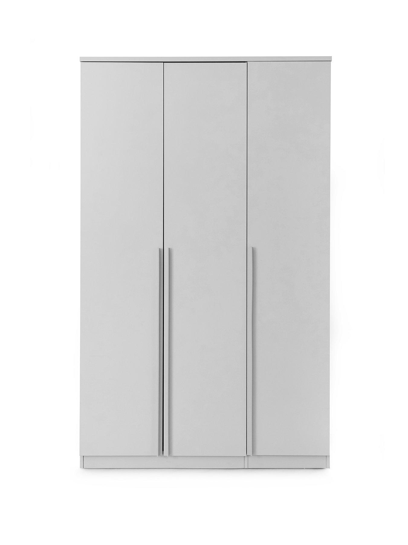 Image 2 of 7 of The Very Collection Murcia 3 Door Wardrobe