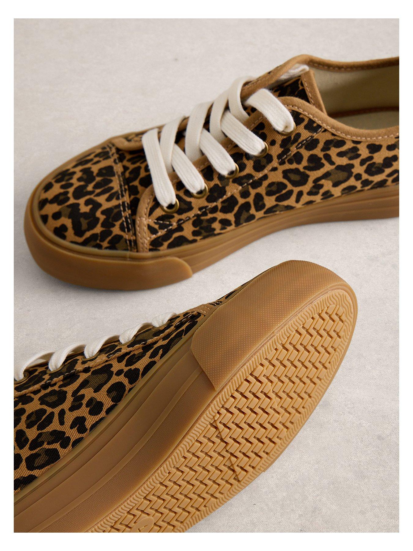 Image 4 of 4 of White Stuff Pippa Flatform Trainer - Brown