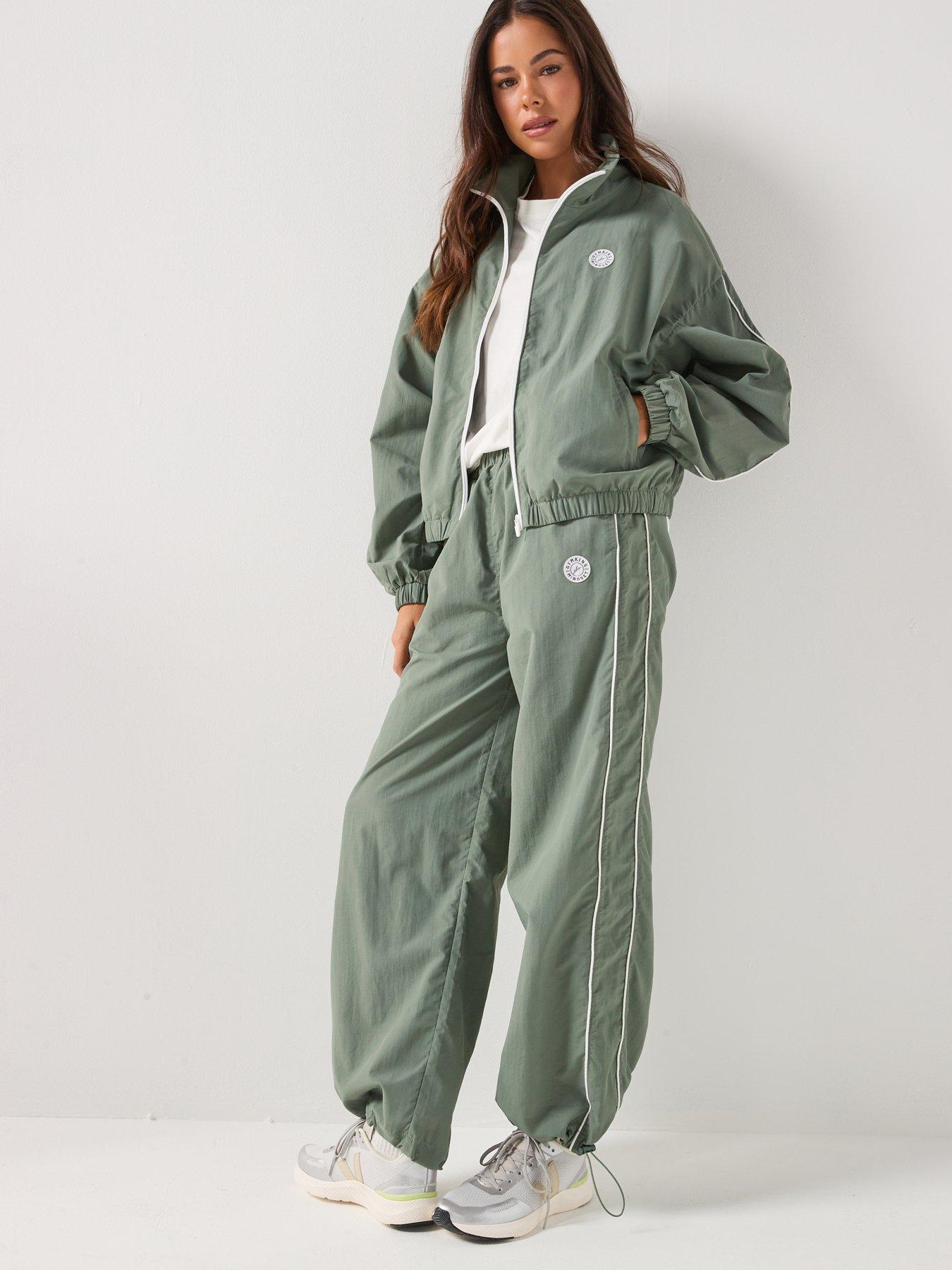 Image 3 of 6 of Gym King Womens Composure Woven Jacket - Green