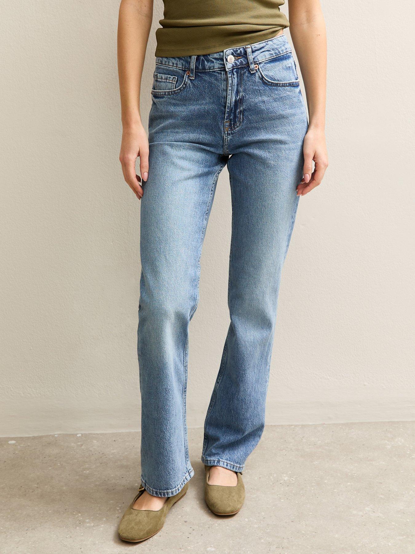 Image 1 of 6 of New Look Mid Straight Leg Jeans - Blue