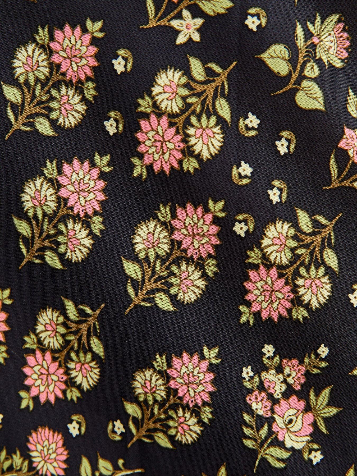 Image 5 of 5 of New Look Floral Bias Cut Midi Skirt - Black
