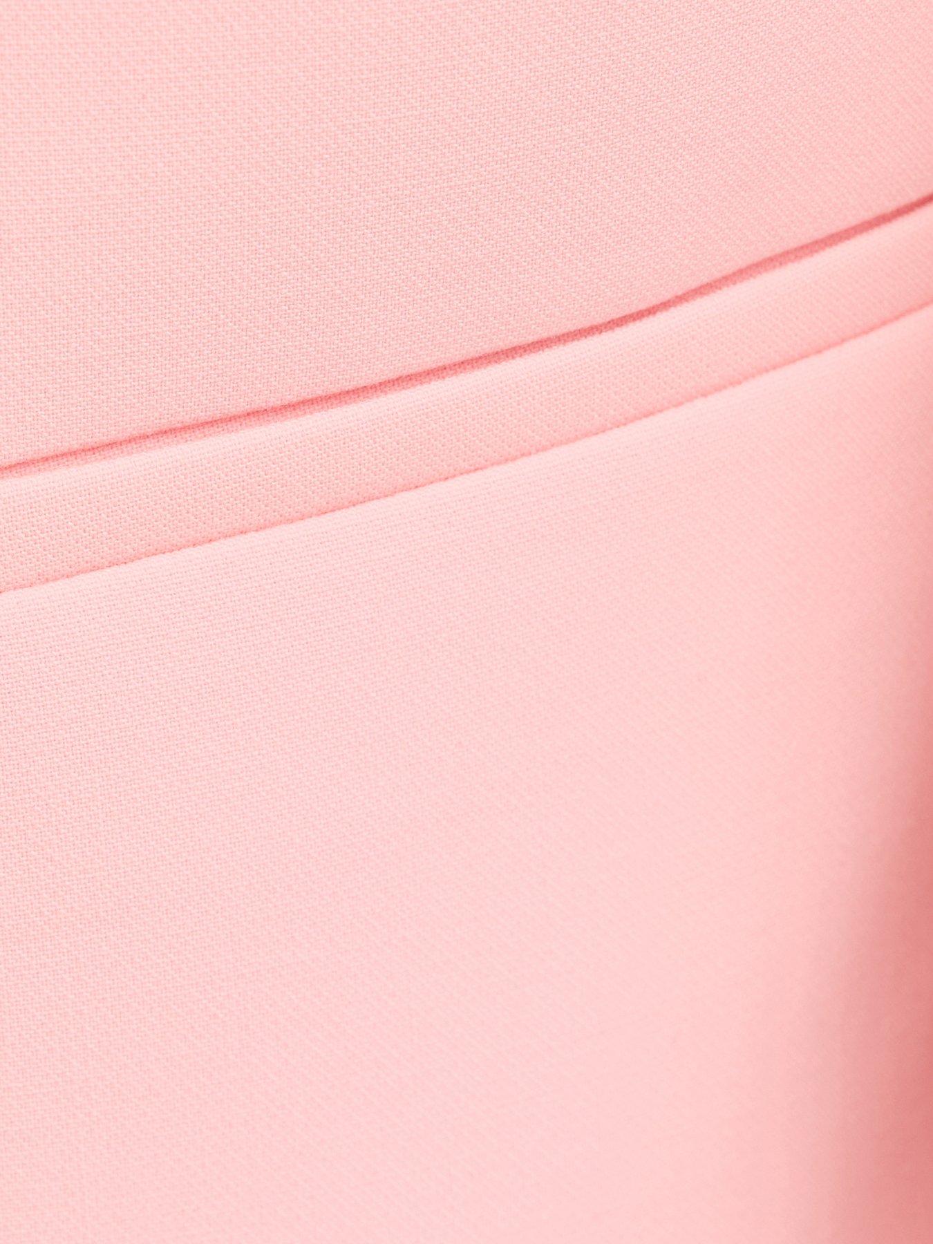 Image 5 of 5 of New Look Cropped Blazer - Pale Pink