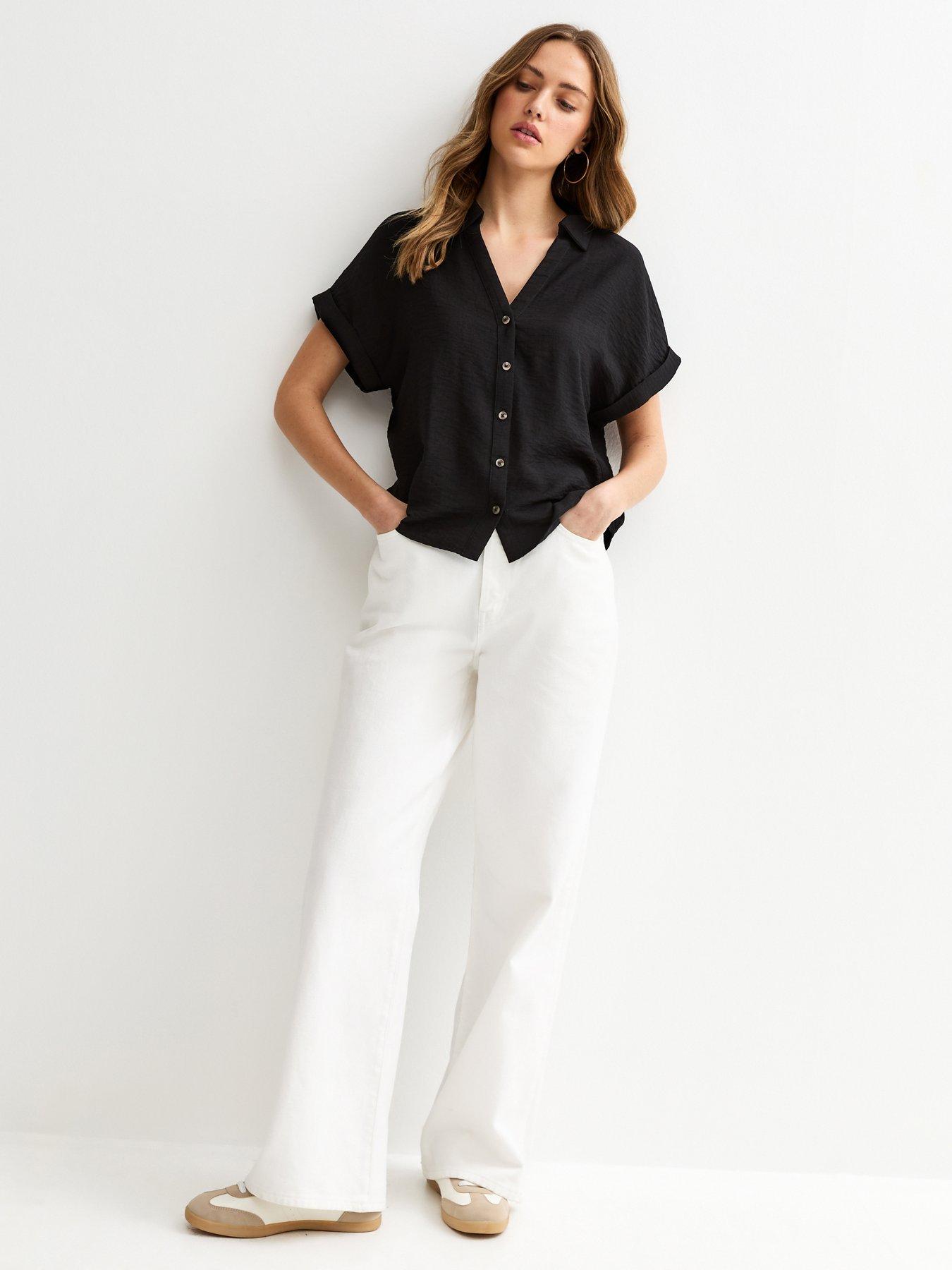 Image 3 of 5 of New Look Collared V Neck Short Shirt - Black