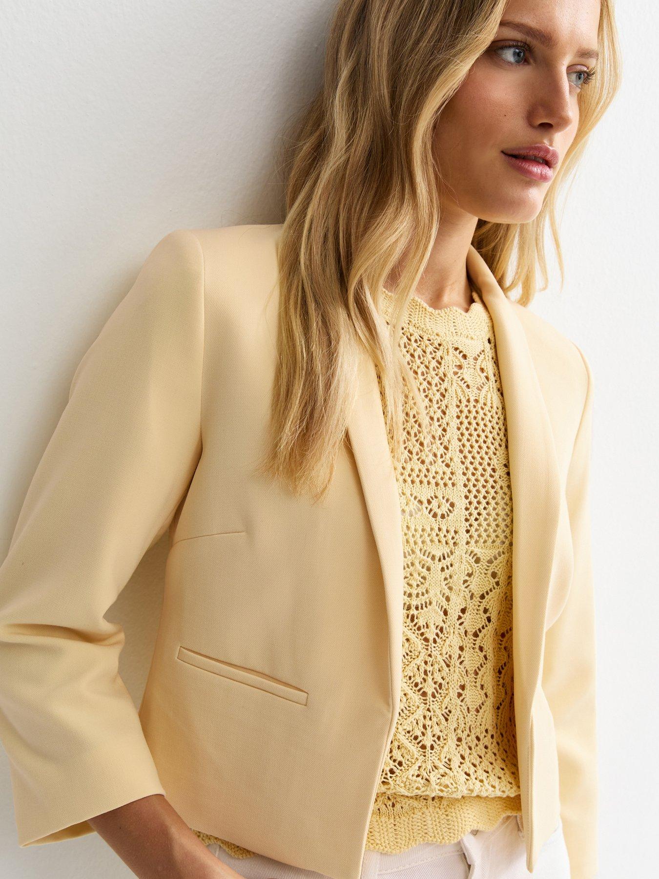Image 4 of 6 of New Look Light Yellow Cropped Blazer