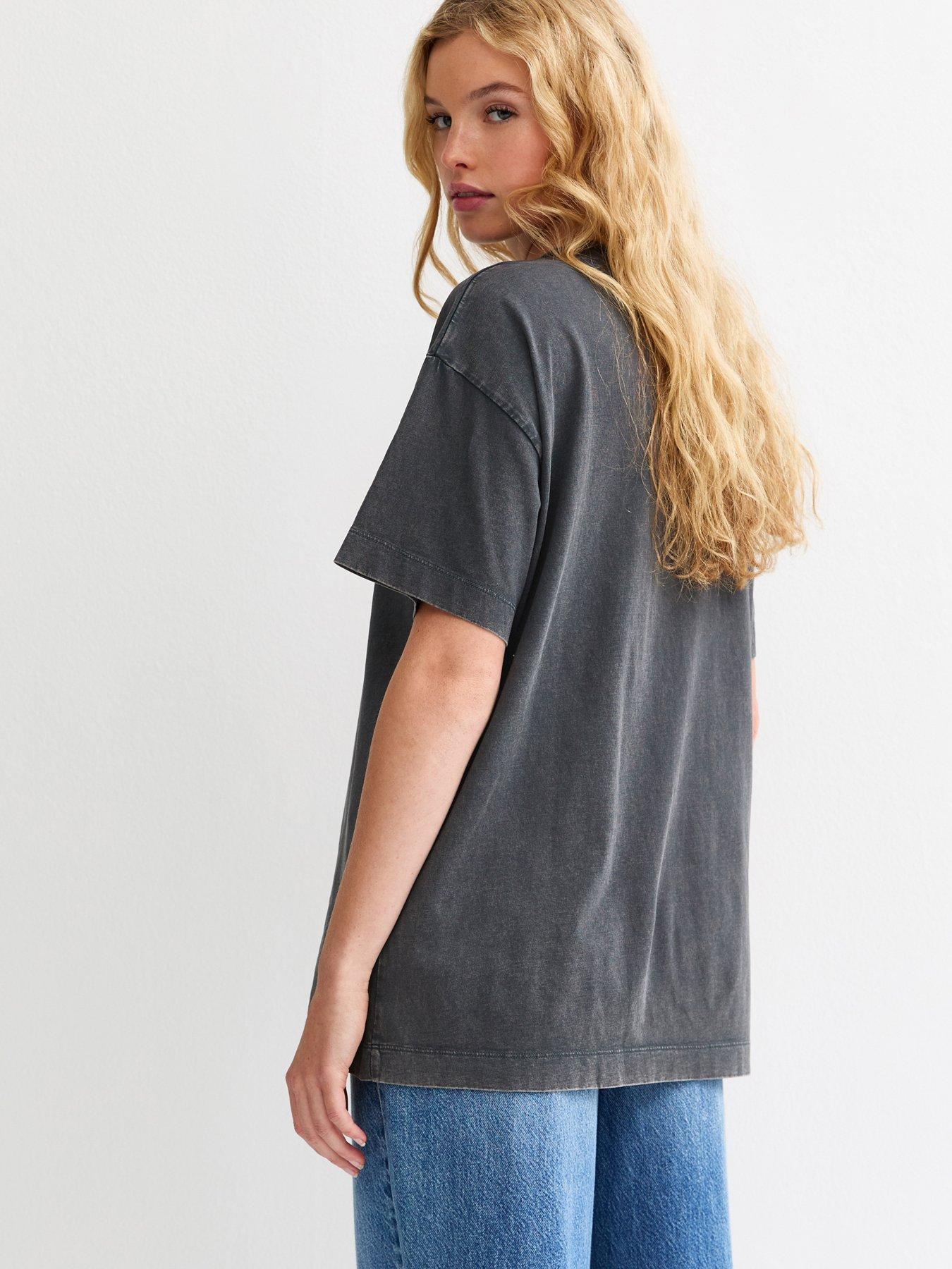 Image 2 of 5 of New Look Rolling Stones Lips Print Oversized T-Shirt - Dark Grey