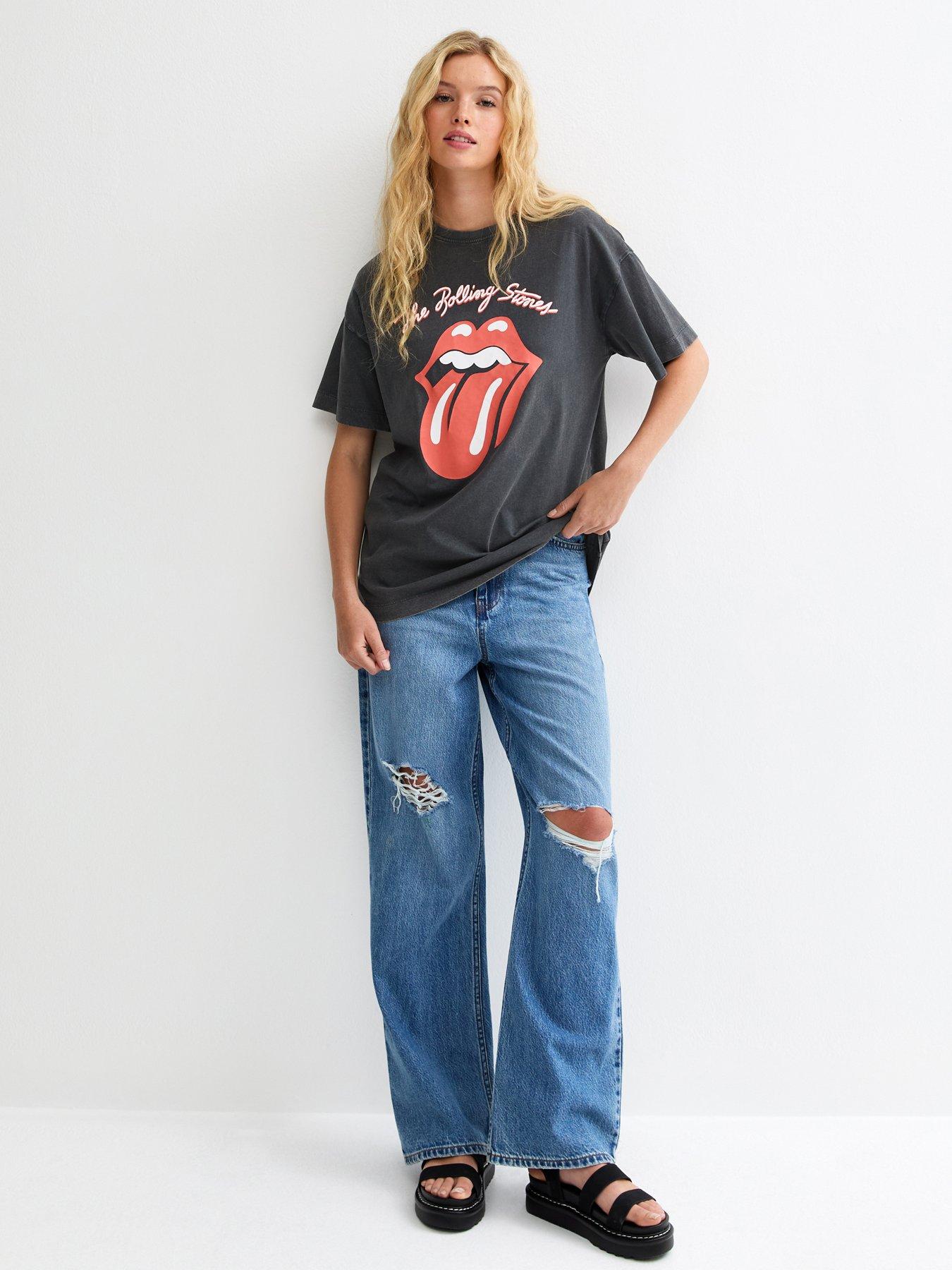Image 3 of 5 of New Look Rolling Stones Lips Print Oversized T-Shirt - Dark Grey