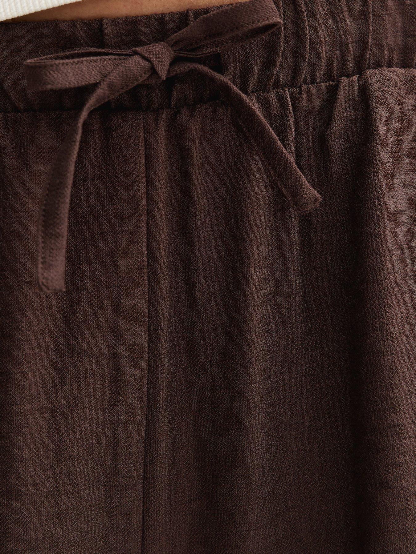 New Look Woven Drawstring Shorts - Dark Brown | Very