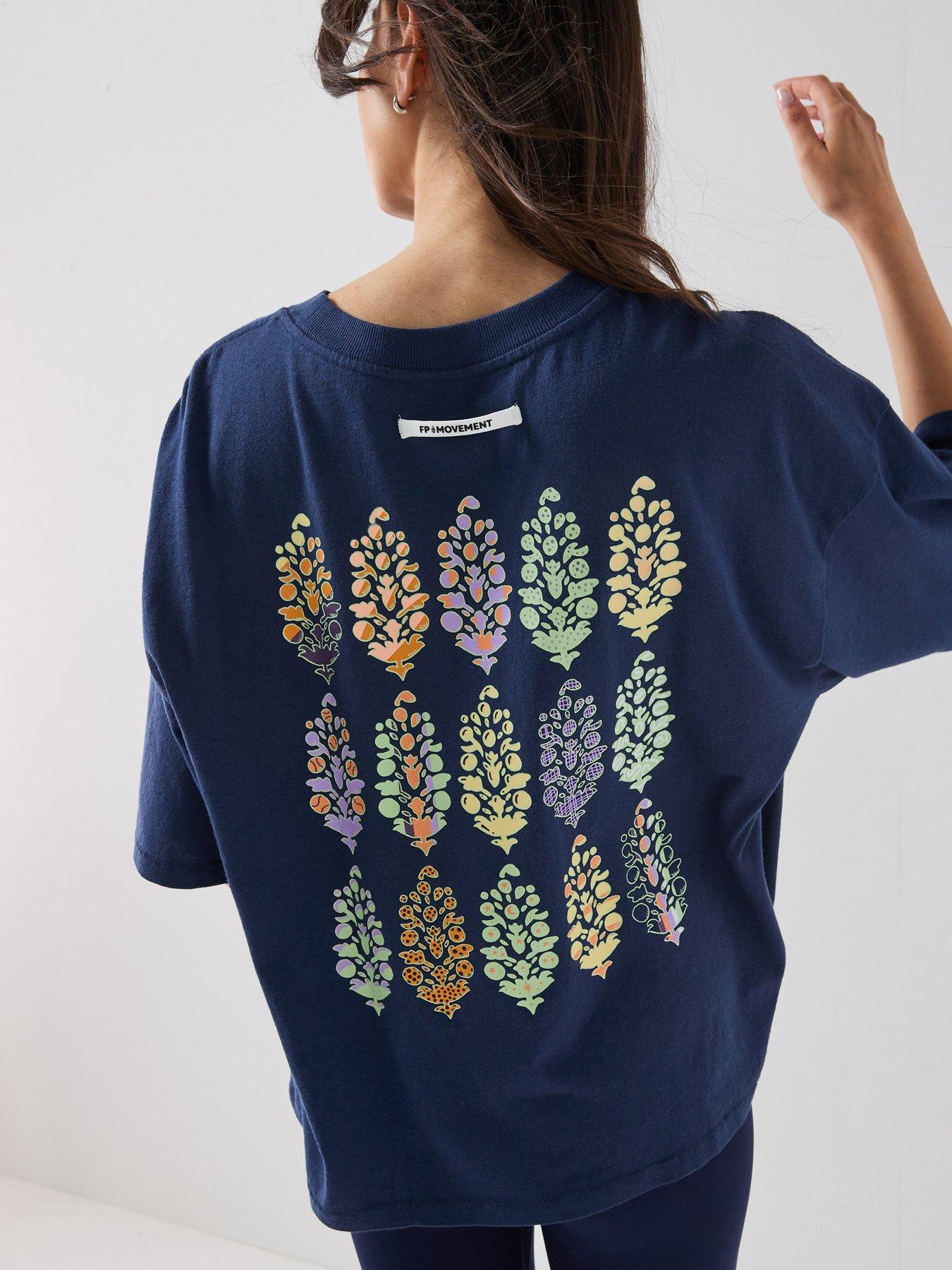 Image 6 of 6 of FP Movement Womens Training Logo Tackle T-Shirt - Navy