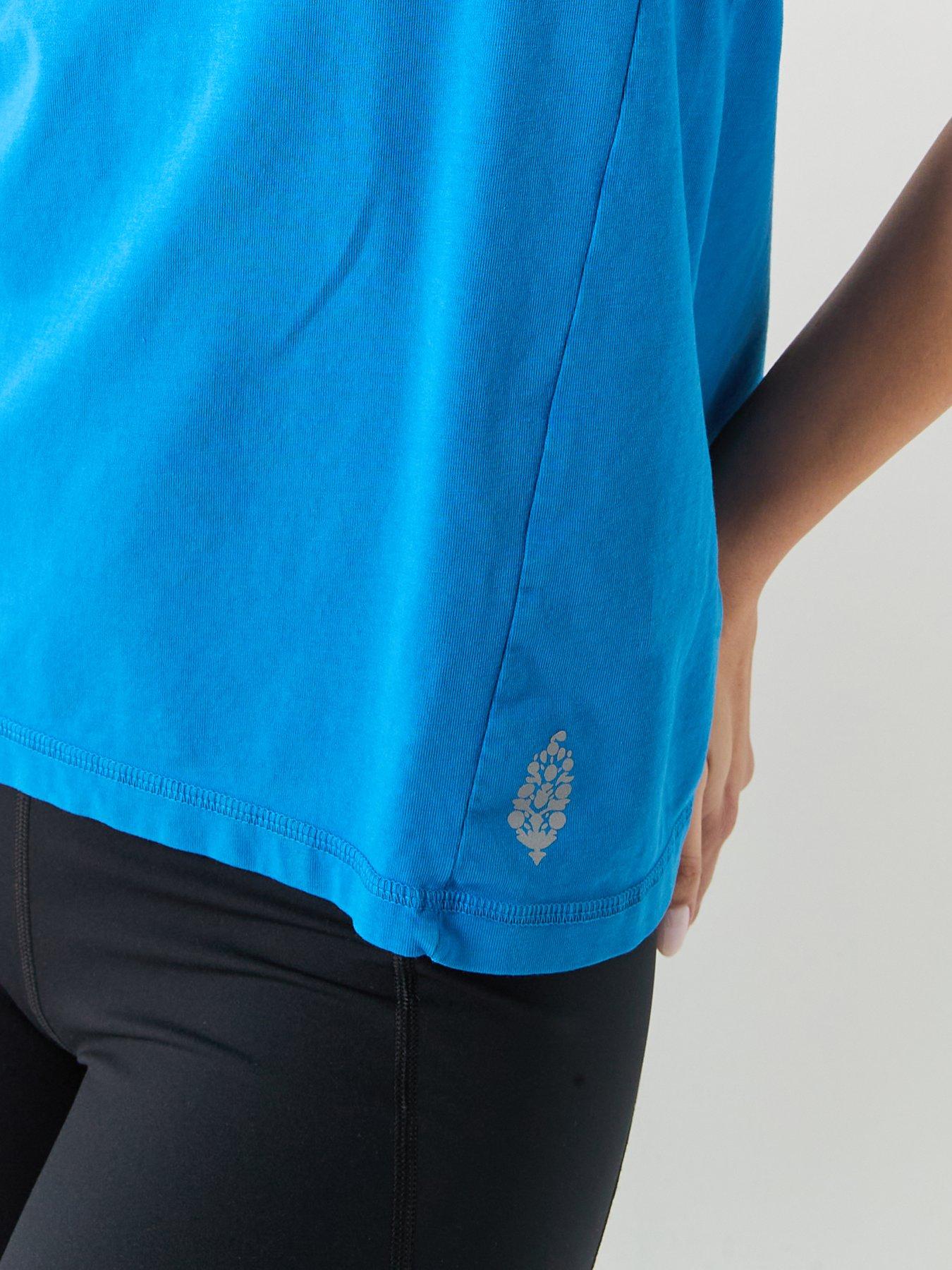 FP Movement Womens Training Hot Shot Twist Tank - Blue | Very