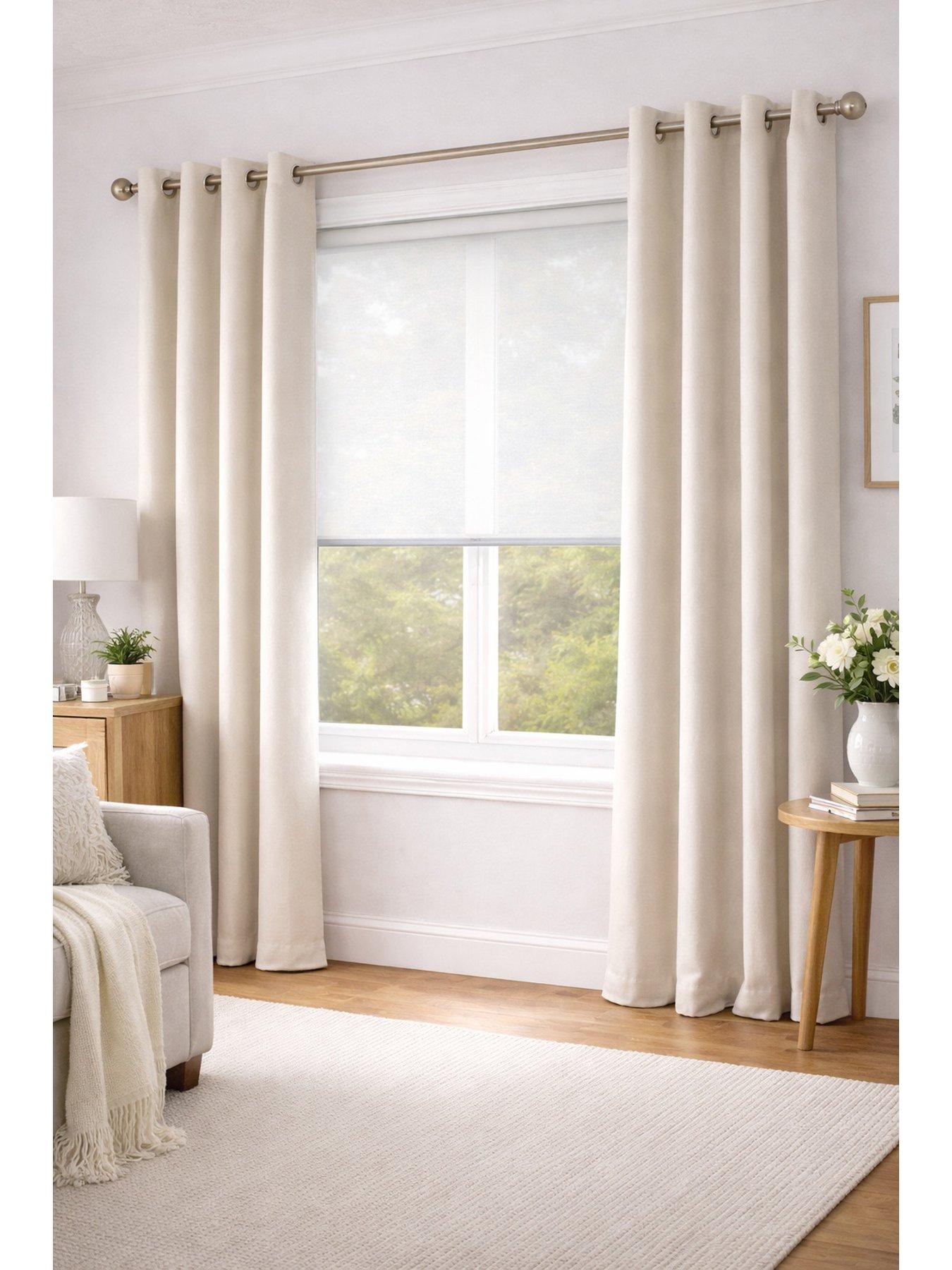 Image 2 of 7 of The Very Collection Sheer Roller Blind 60x160