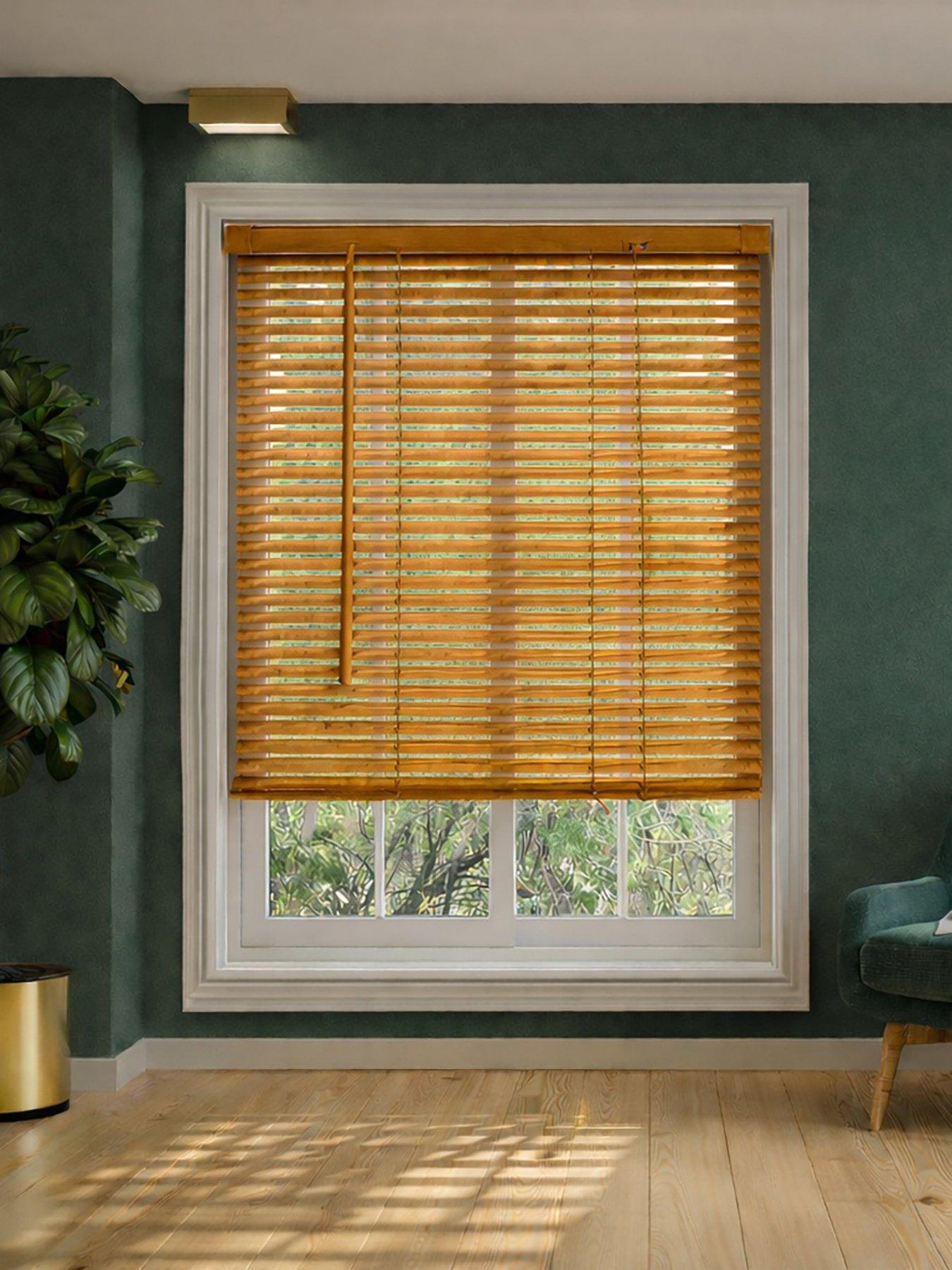 Image 2 of 6 of The Very Collection Venetian Blind 90x160 Textured Wood Effect Pvc